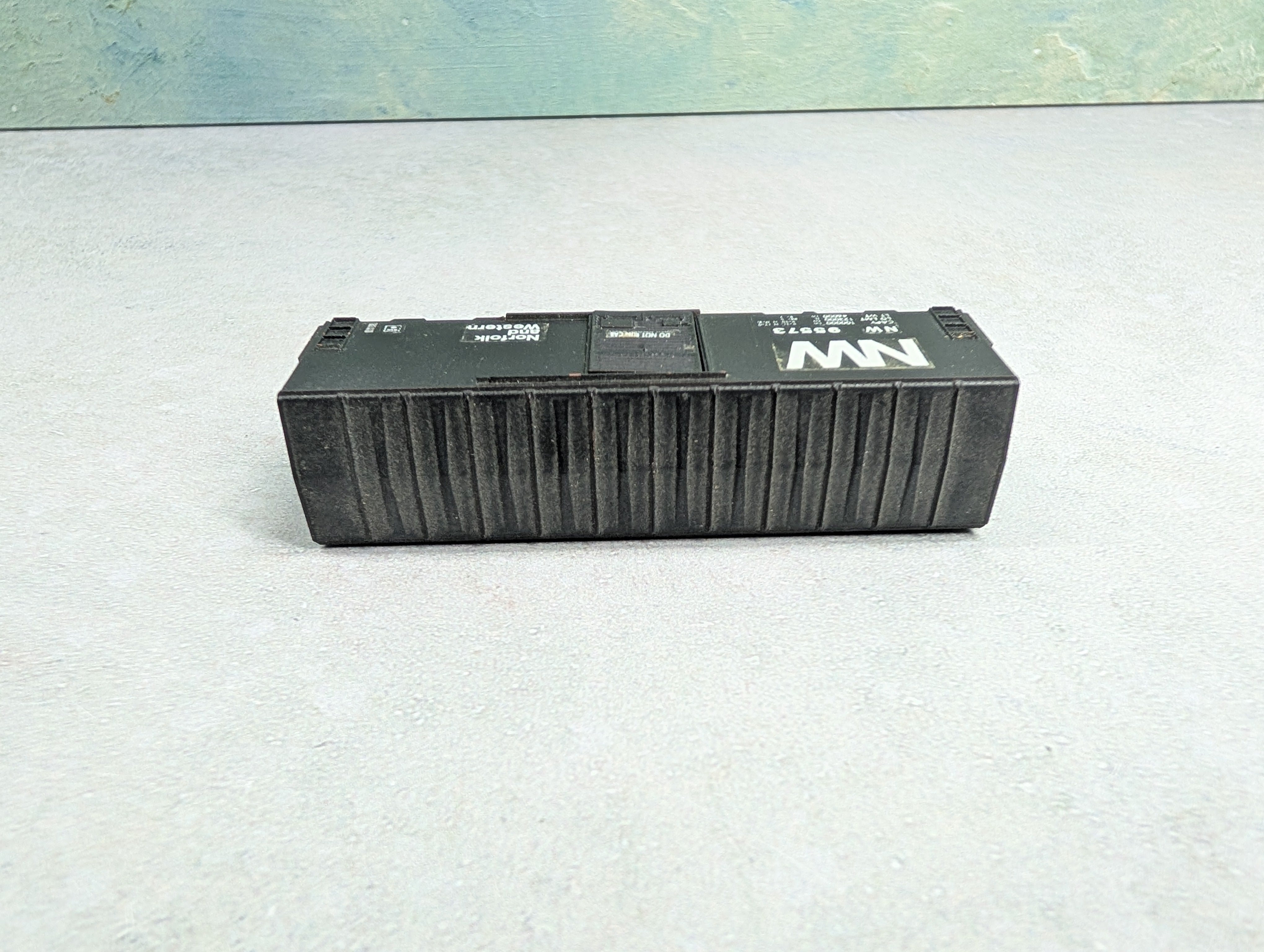 USED Kadee N Scale 40' Box Car Norfolk & Western NW #95573 Decal