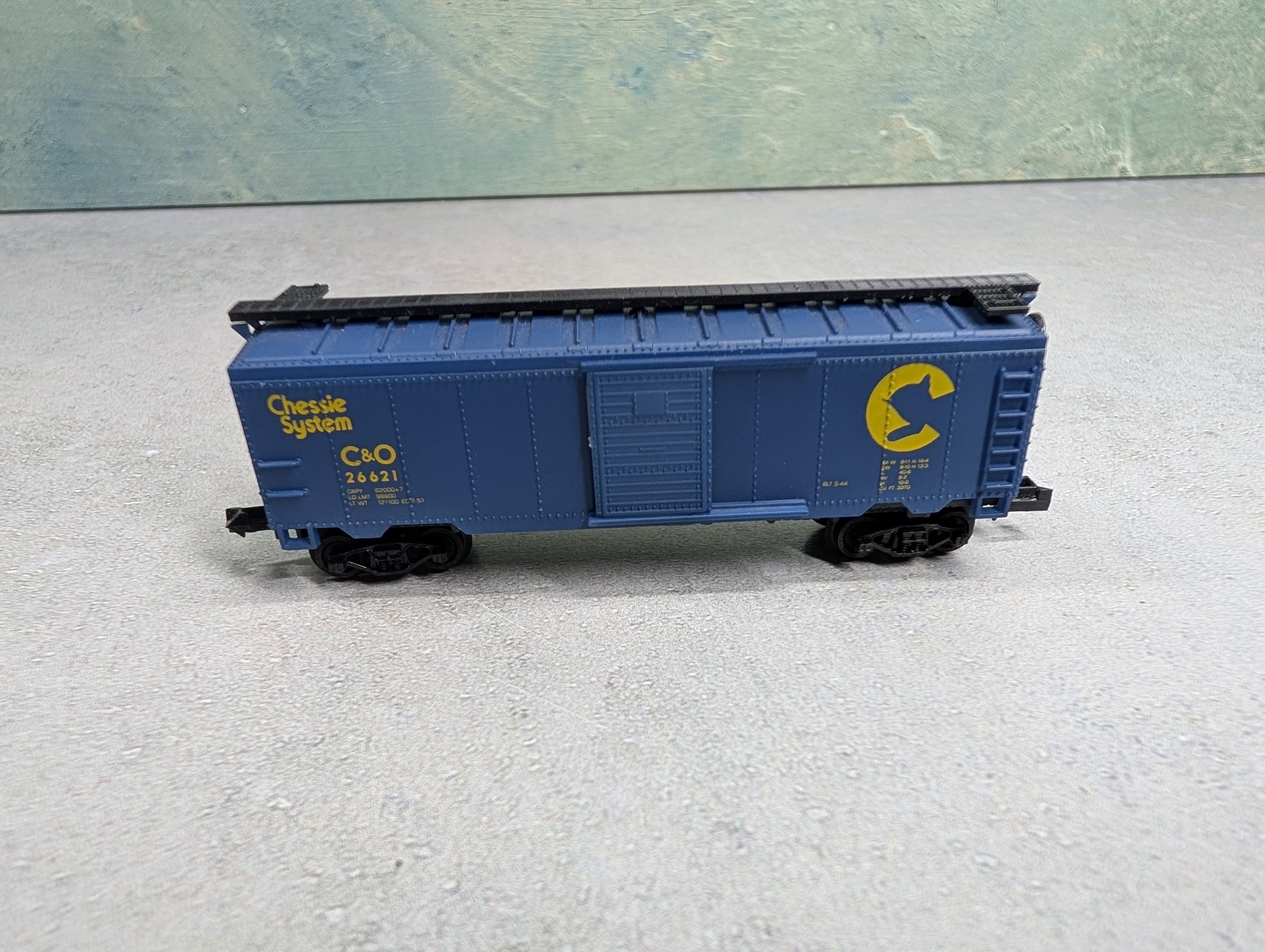 USED Life-Like N Scale 40' Box Car Chessie System C&O #26621