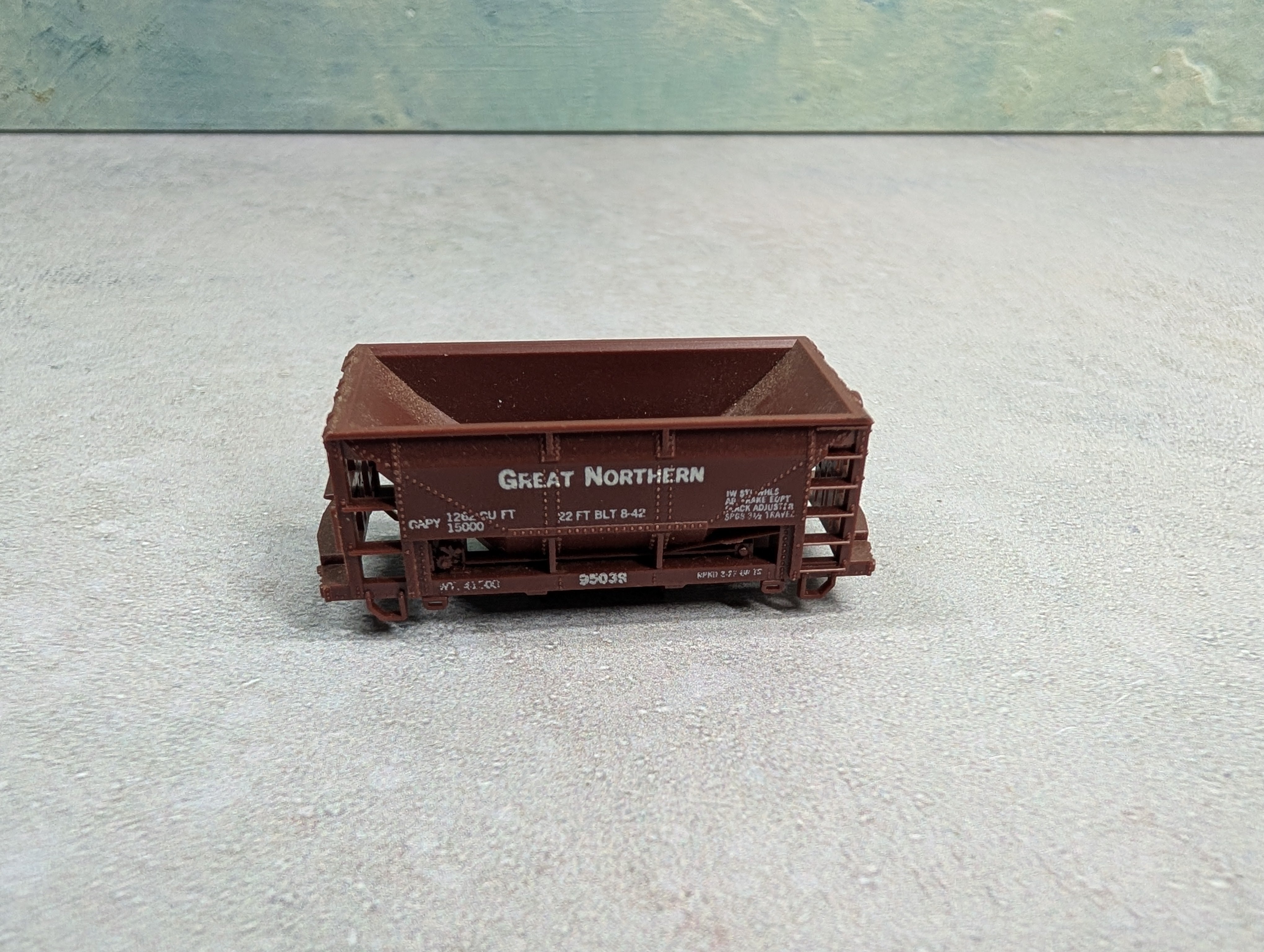 USED Atlas N Scale Ore Car Great Northern #95039 No Trucks