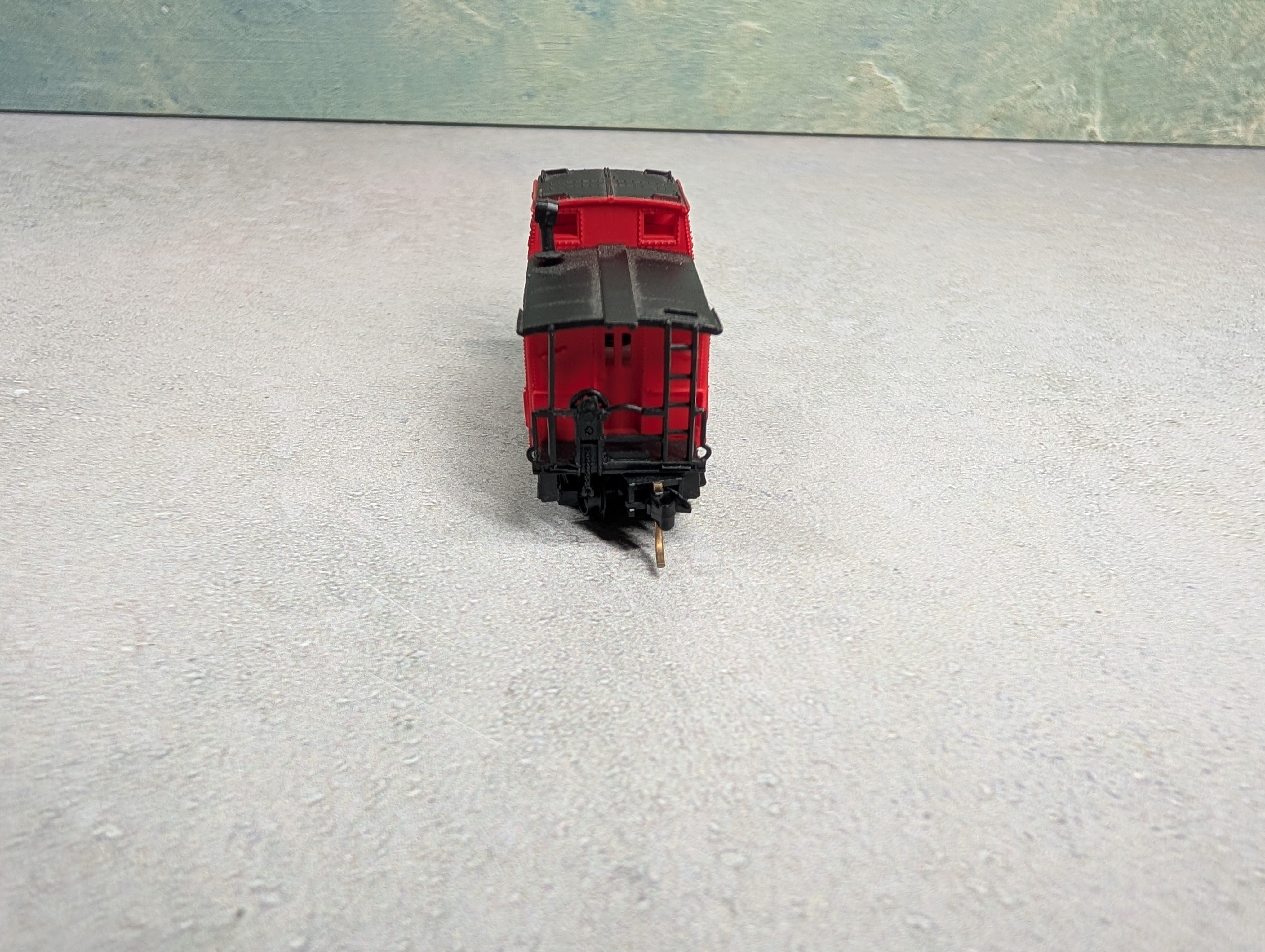USED Life-Like N Scale Cupola Caboose Jersey Central #91506 Knuckle Couplers