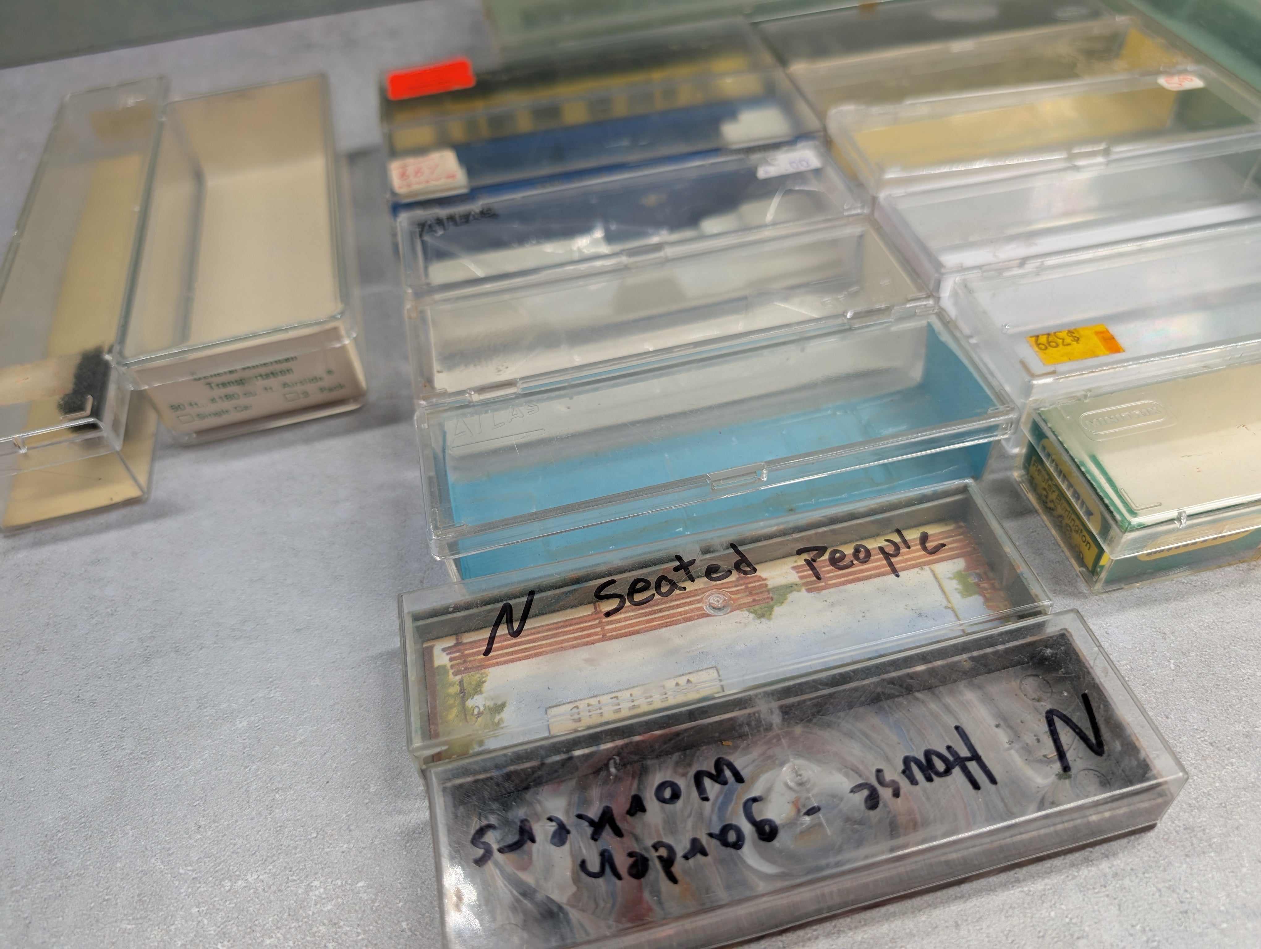 USED N Scale Lot of Empty Jewel Cases (18 pcs)