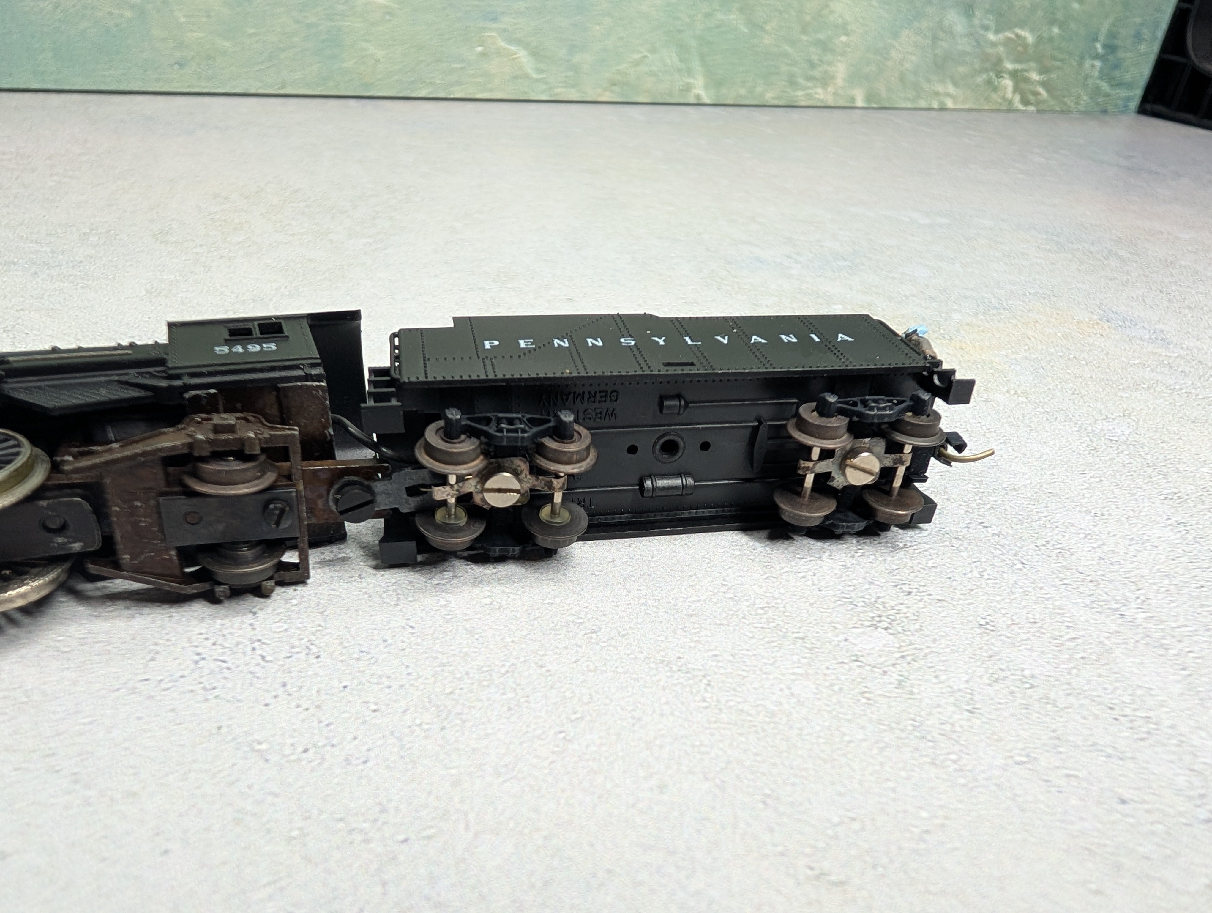 USED Minitrix N Scale 4-6-2 Steam Locomotive Pennsylvania #5495 Runs Poor DC