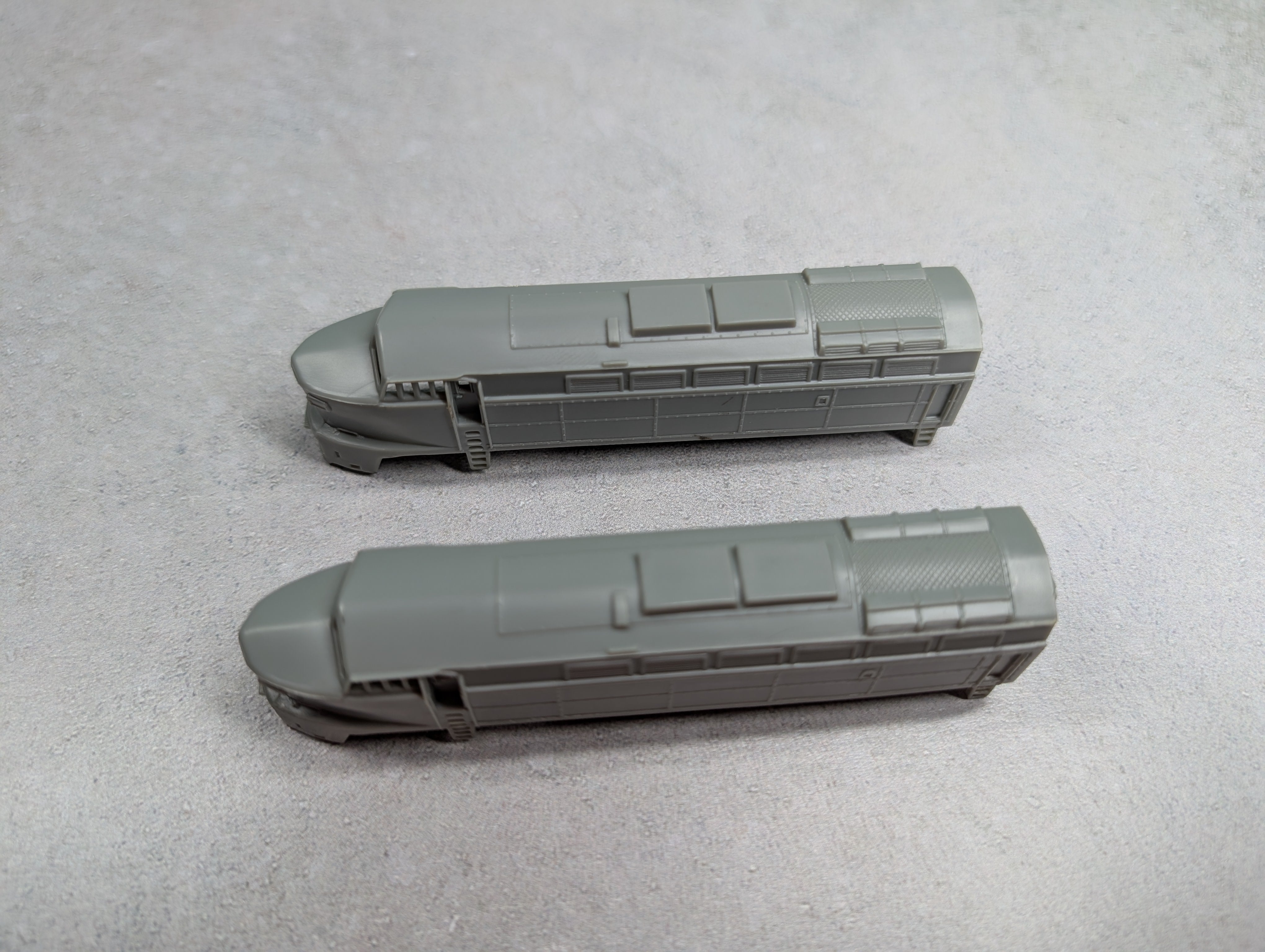 USED N Scale Diesel Locomotive Shells, Gray Undecorated (2 pcs)