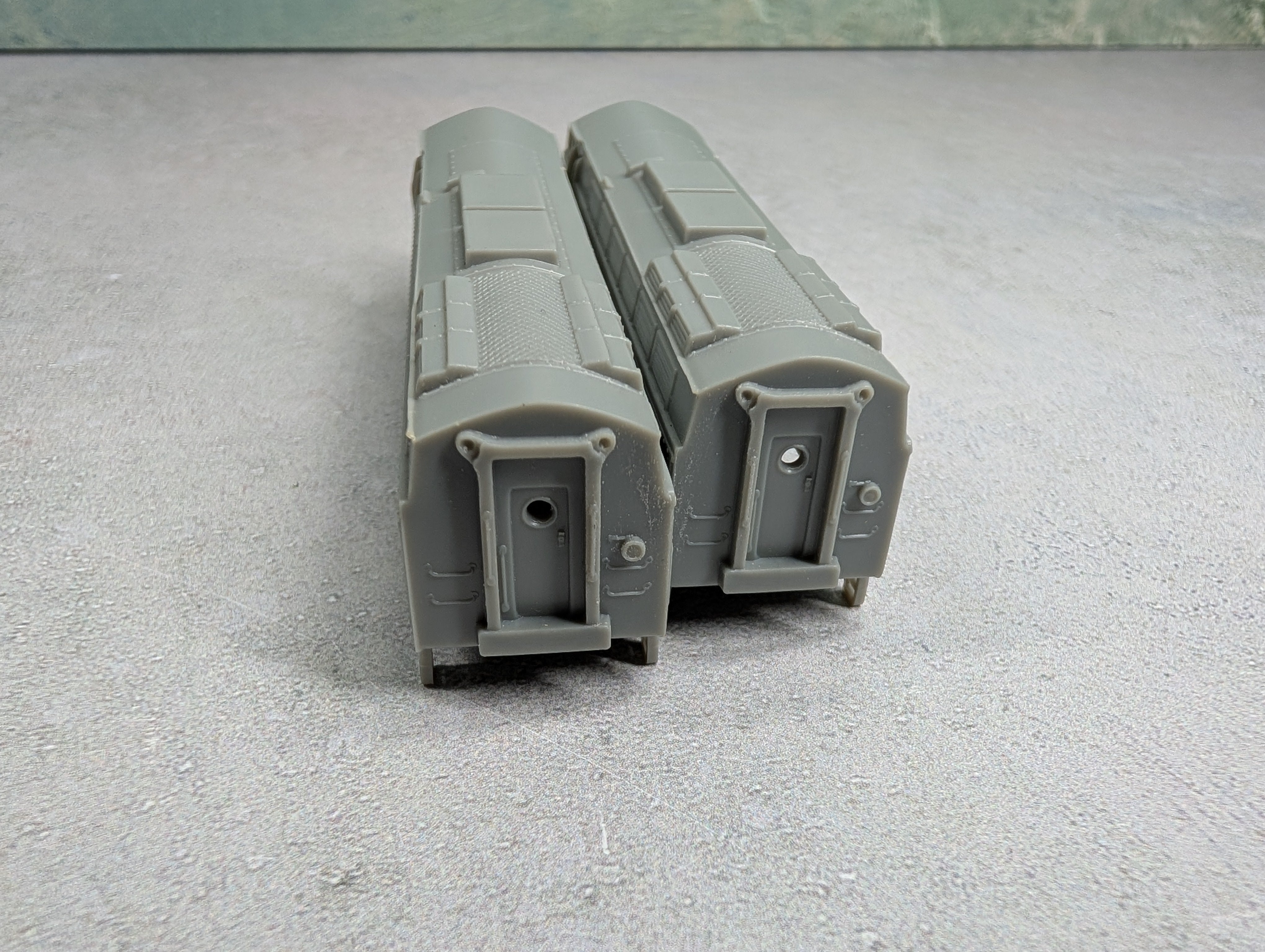 USED N Scale Diesel Locomotive Shells, Gray Undecorated (2 pcs)