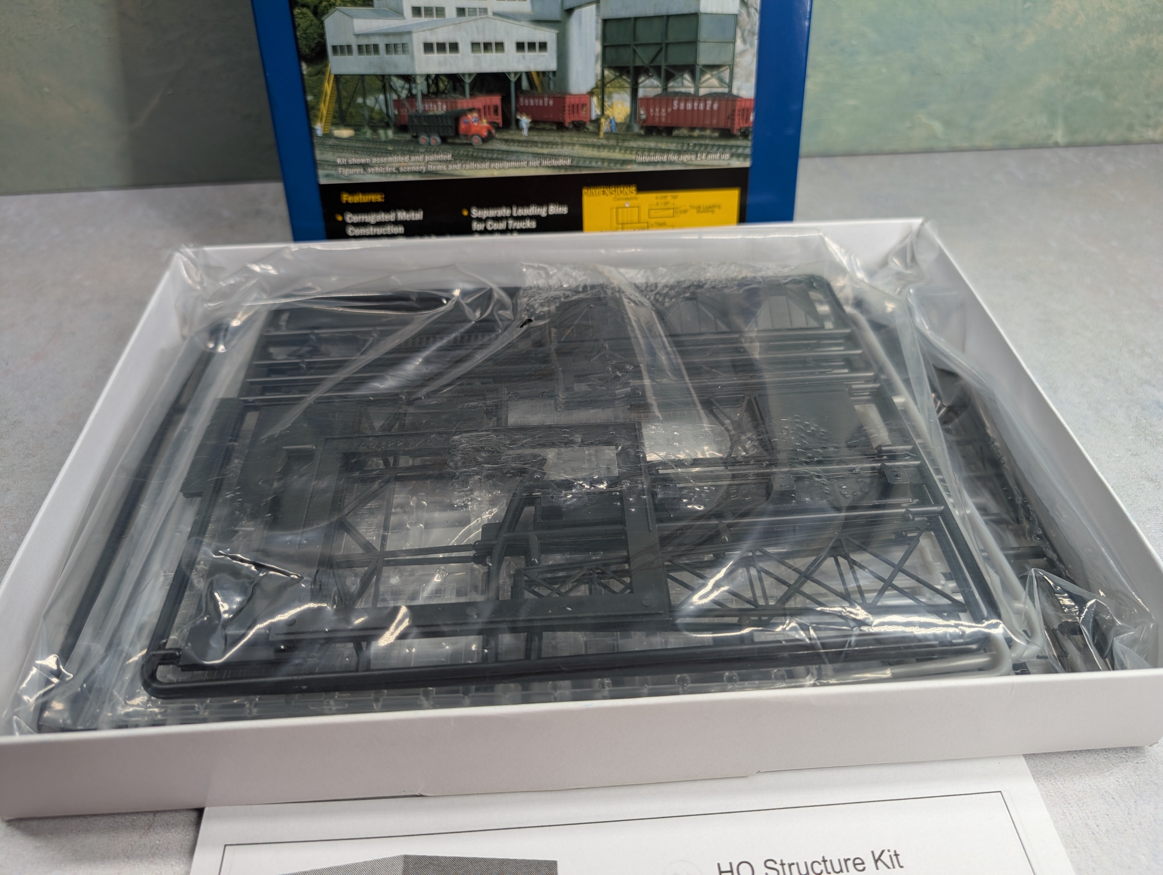 Walthers 933-3221 N Scale Cornerstone New River Mining Company Structure KIT
