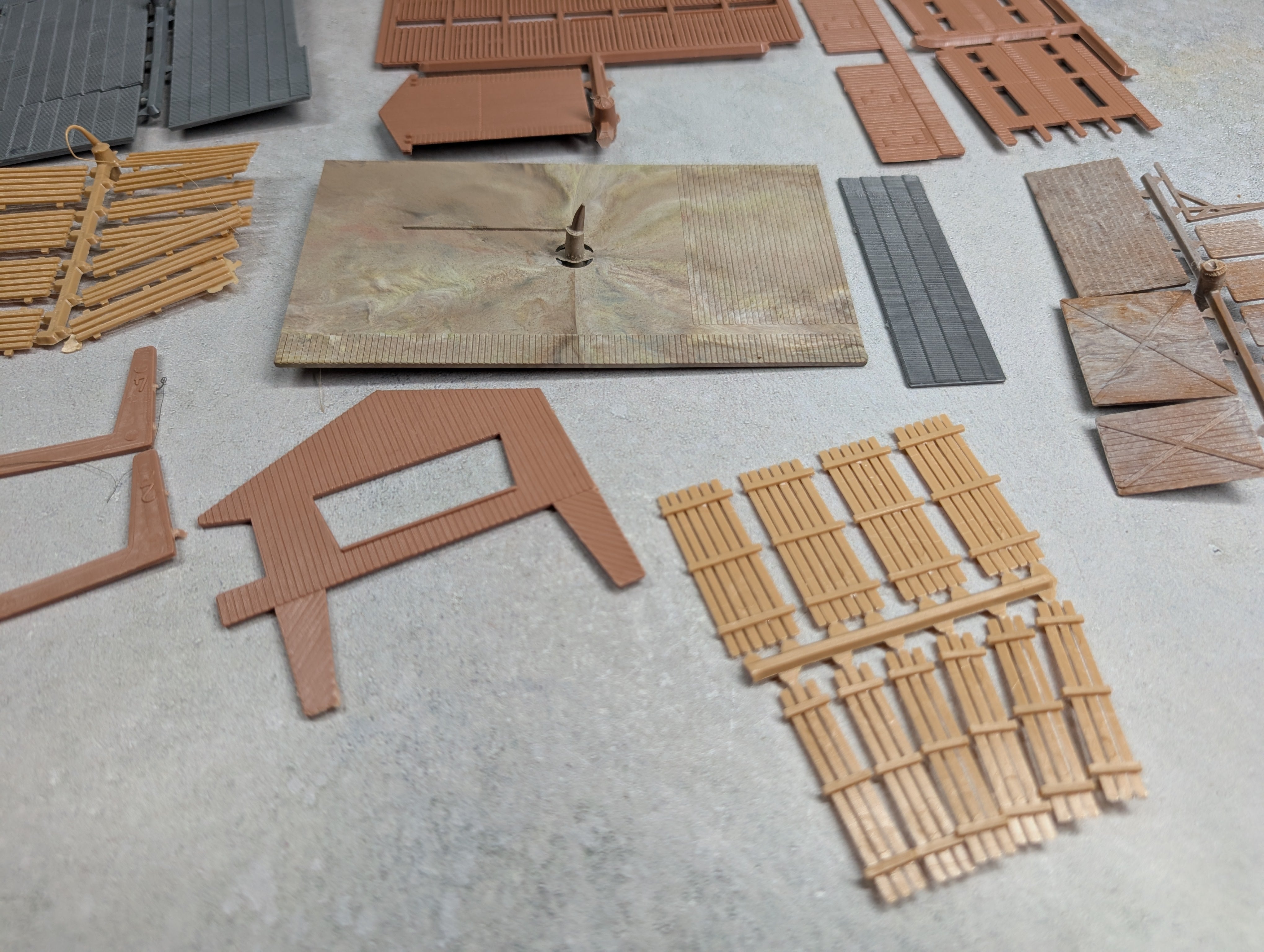 USED Atlas 2883 N Scale Lumber Mill Structure KIT