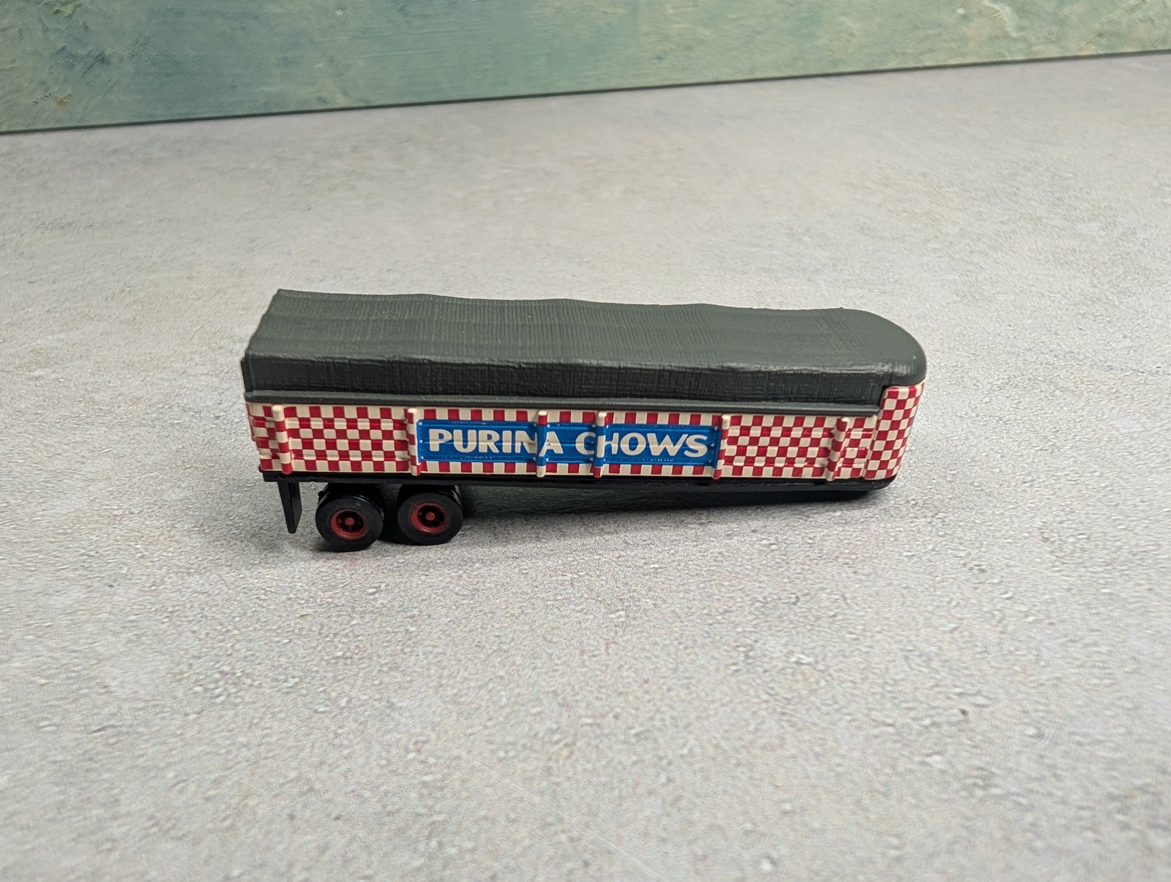 USED N Scale 32' Tarped Trailer Ralston Purina Company Purina Chows
