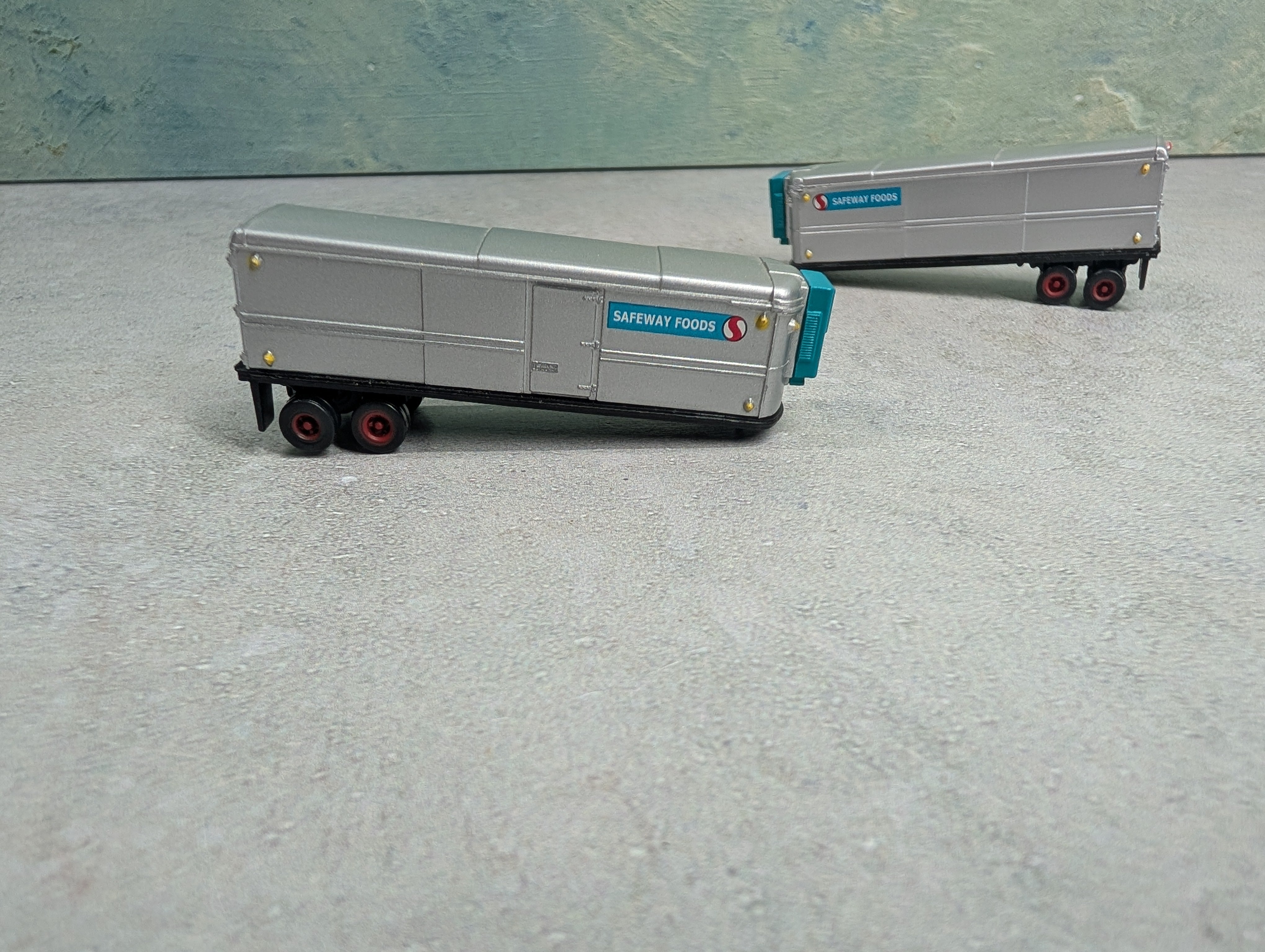 USED Classic Metal Works N Scale Lot of Tractor Trailers w/ Reefers Safeway Foods