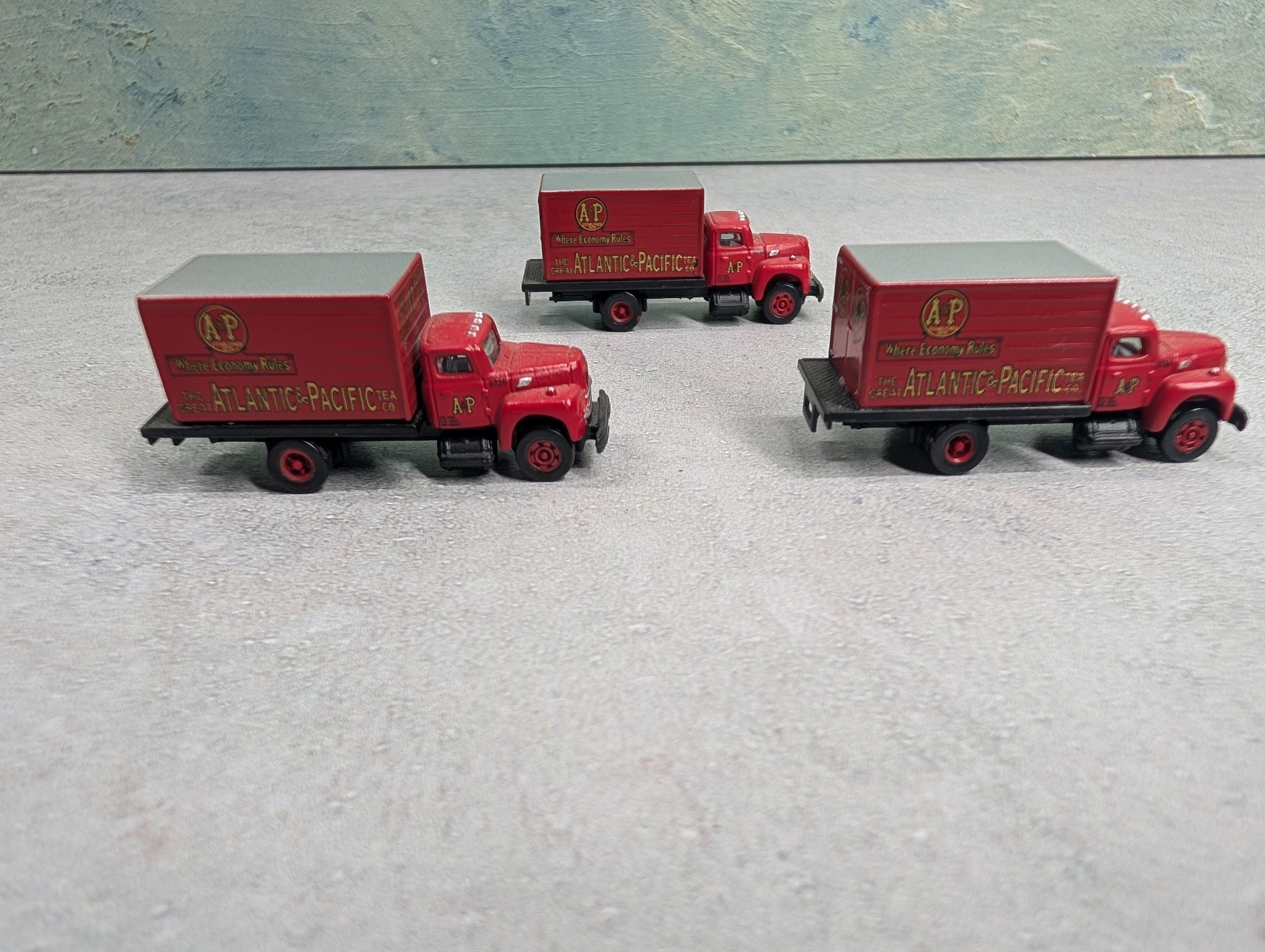 USED Classic Metal Works N Scale Lot of Box Trucks Atlantic & Pacific A&P (3 pcs)