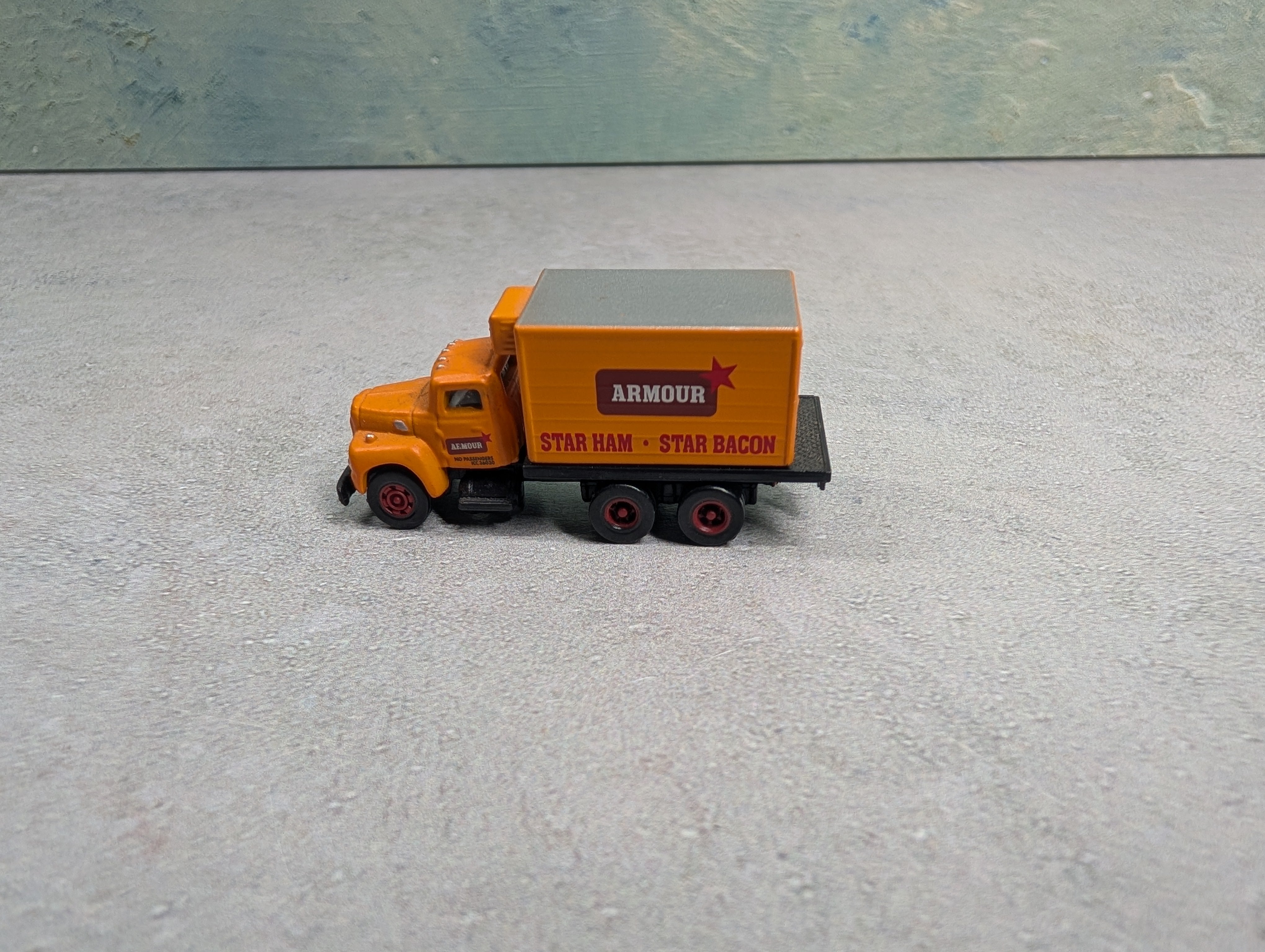 USED Classic Metal Works N Scale Cargo Truck Armour