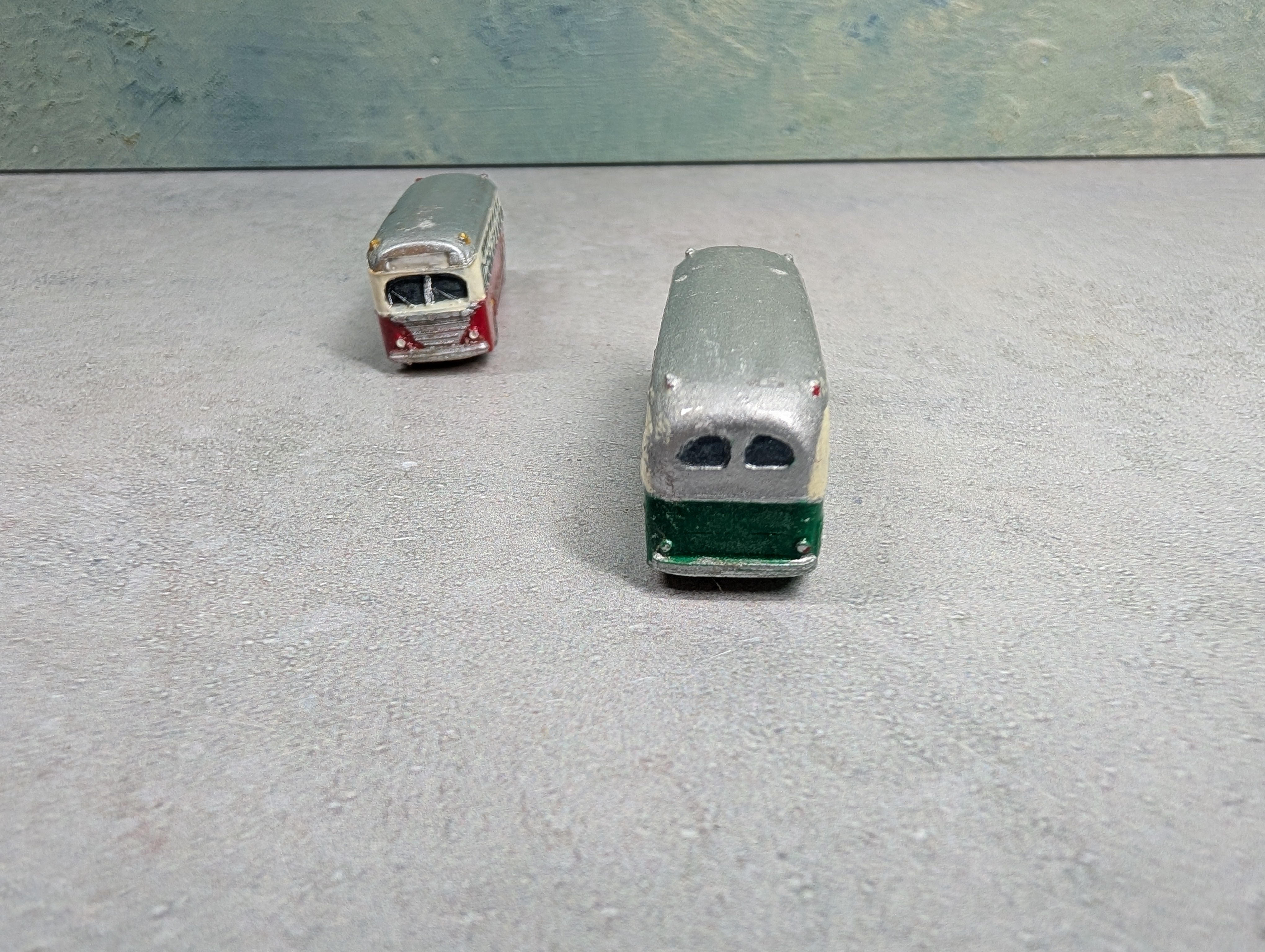 USED N Scale Lot of Custom Buses (2 pcs)