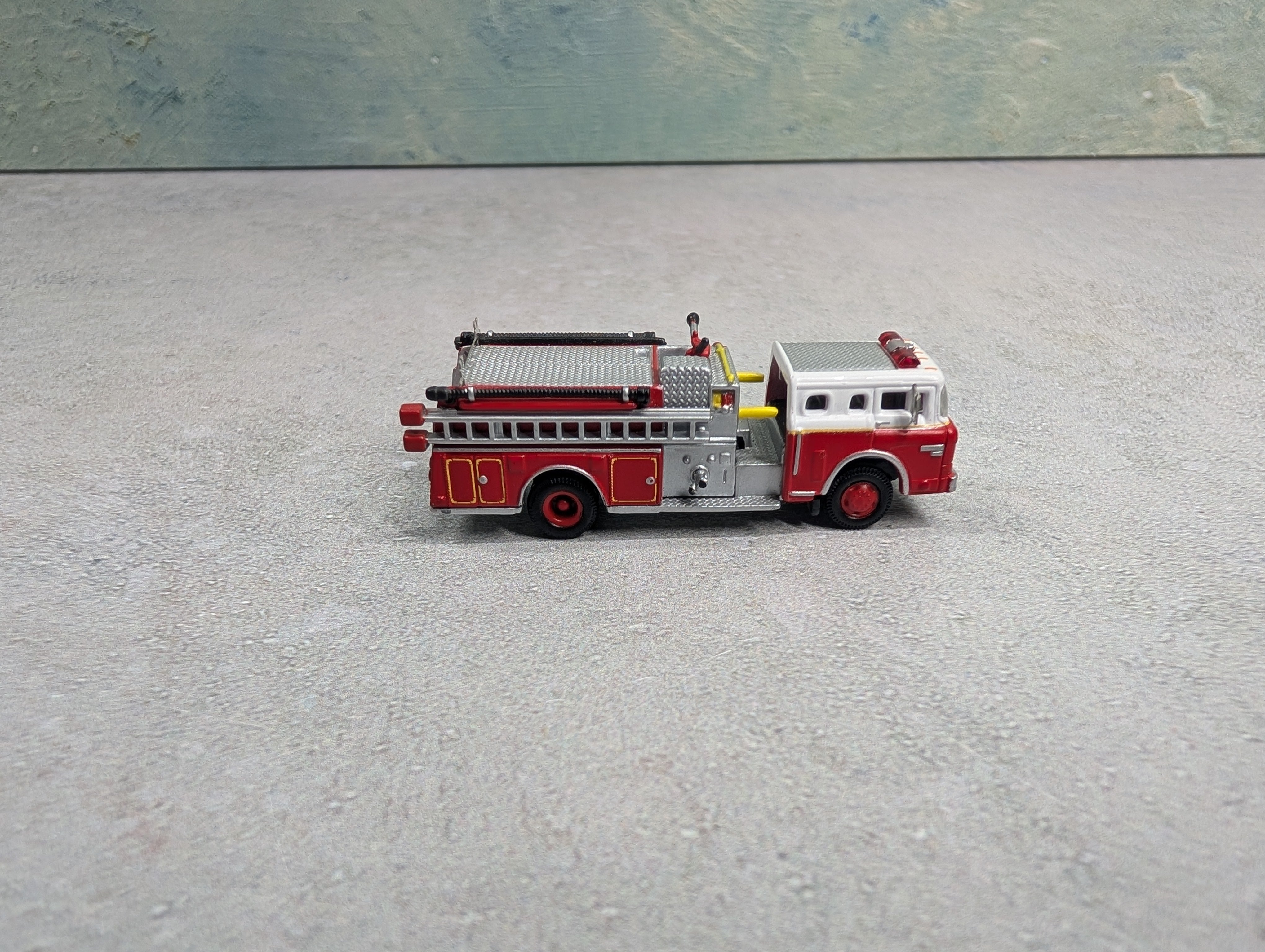 USED N Scale Detailed Fire Truck