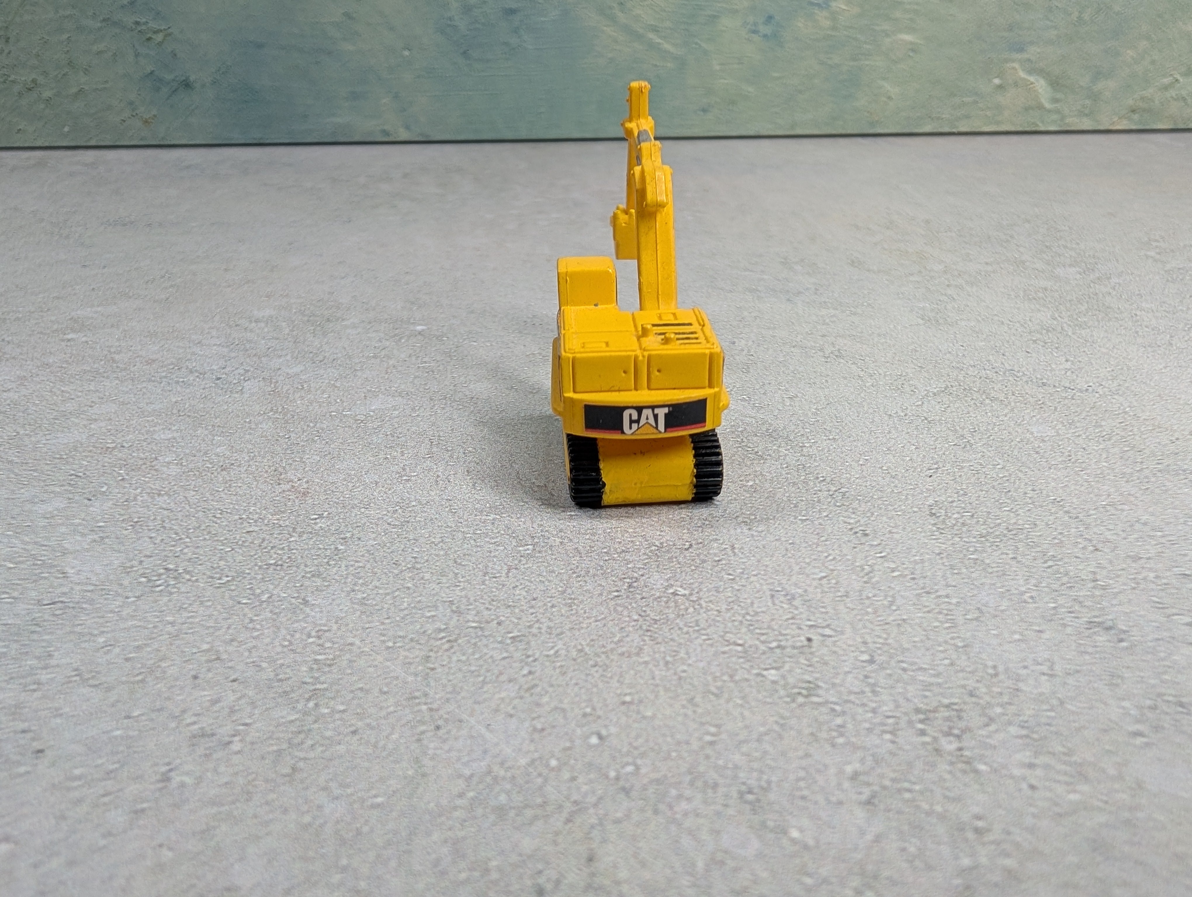 USED N Scale Cat Excavator w/ Moving Parts