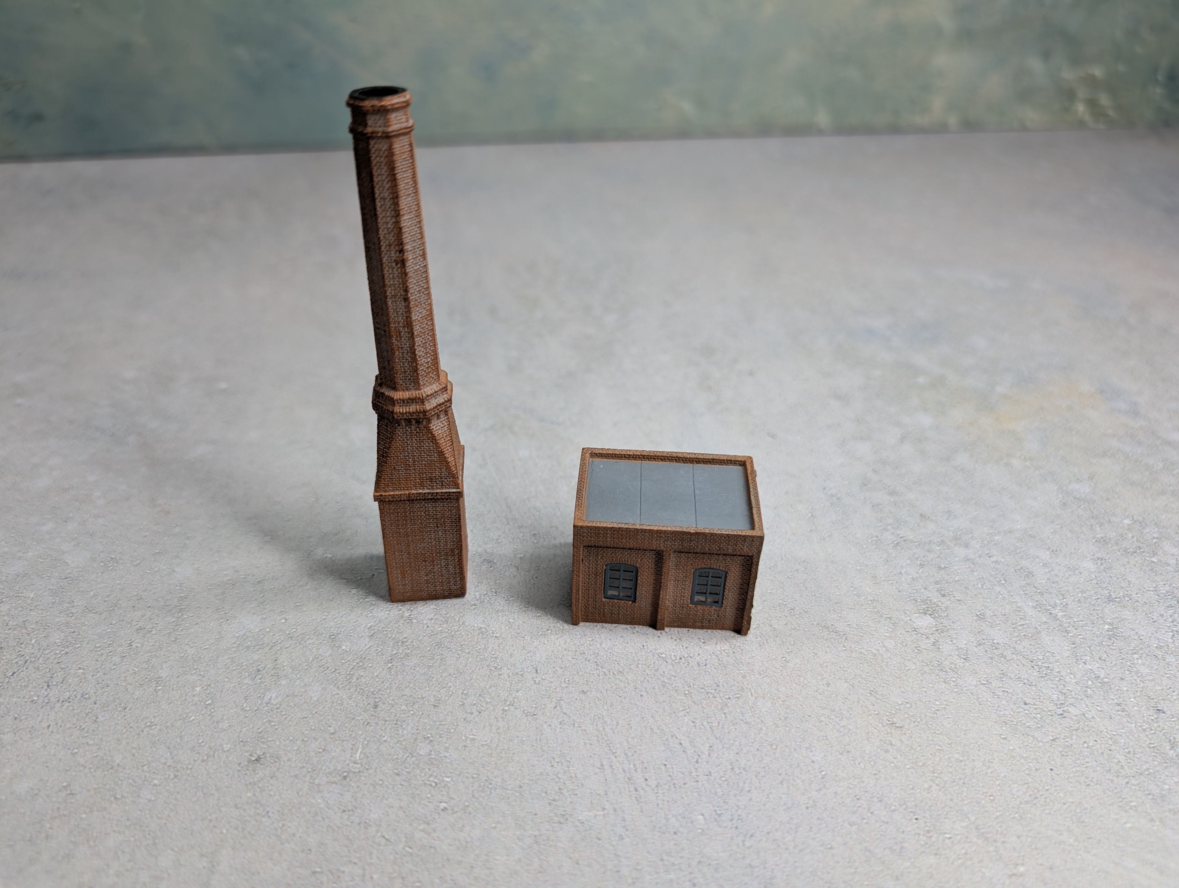 USED Bachmann N Scale Lot of Scenecraft Structures (2 pcs)