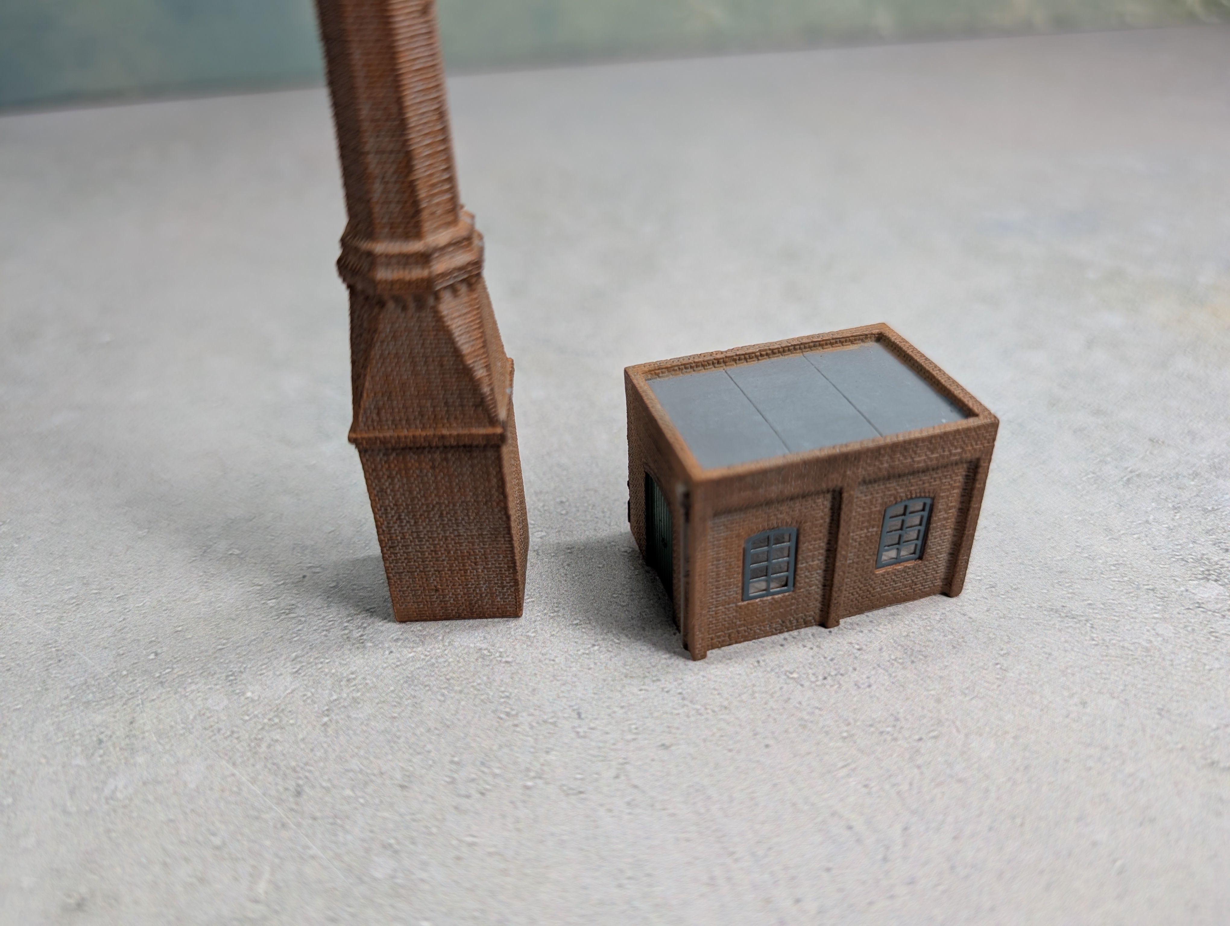 USED Bachmann N Scale Lot of Scenecraft Structures (2 pcs)