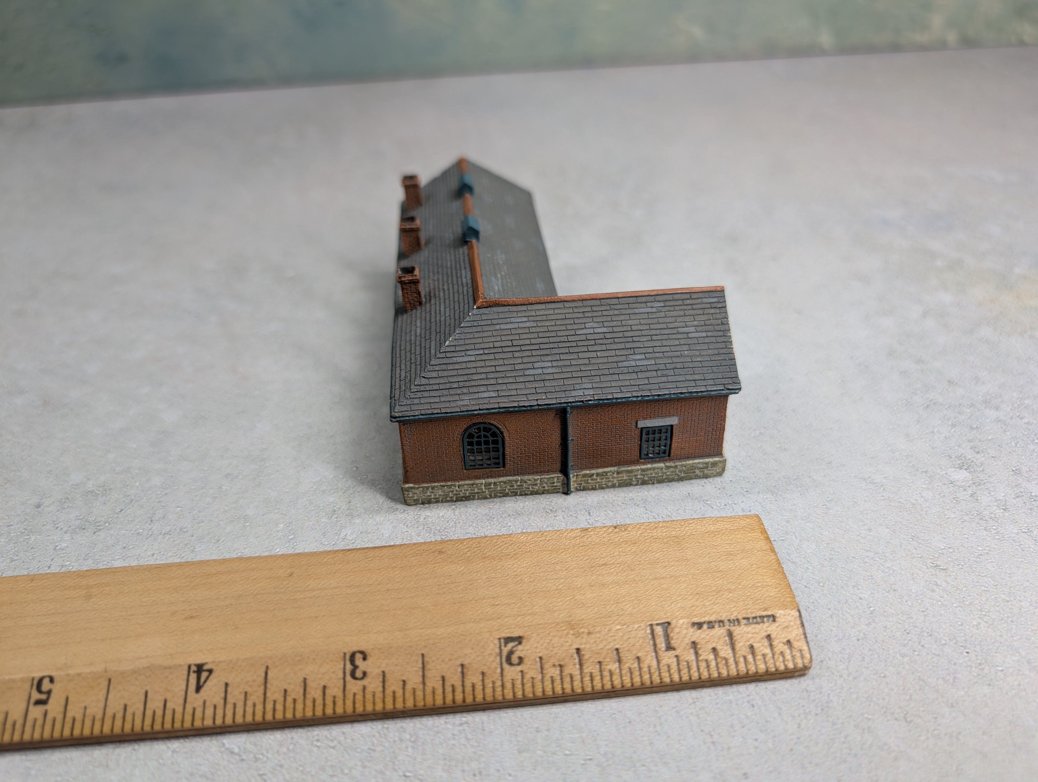 USED Bachmann 42-033 N Scale Scenecraft Hampton Heath Colliery Blacksmiths Building