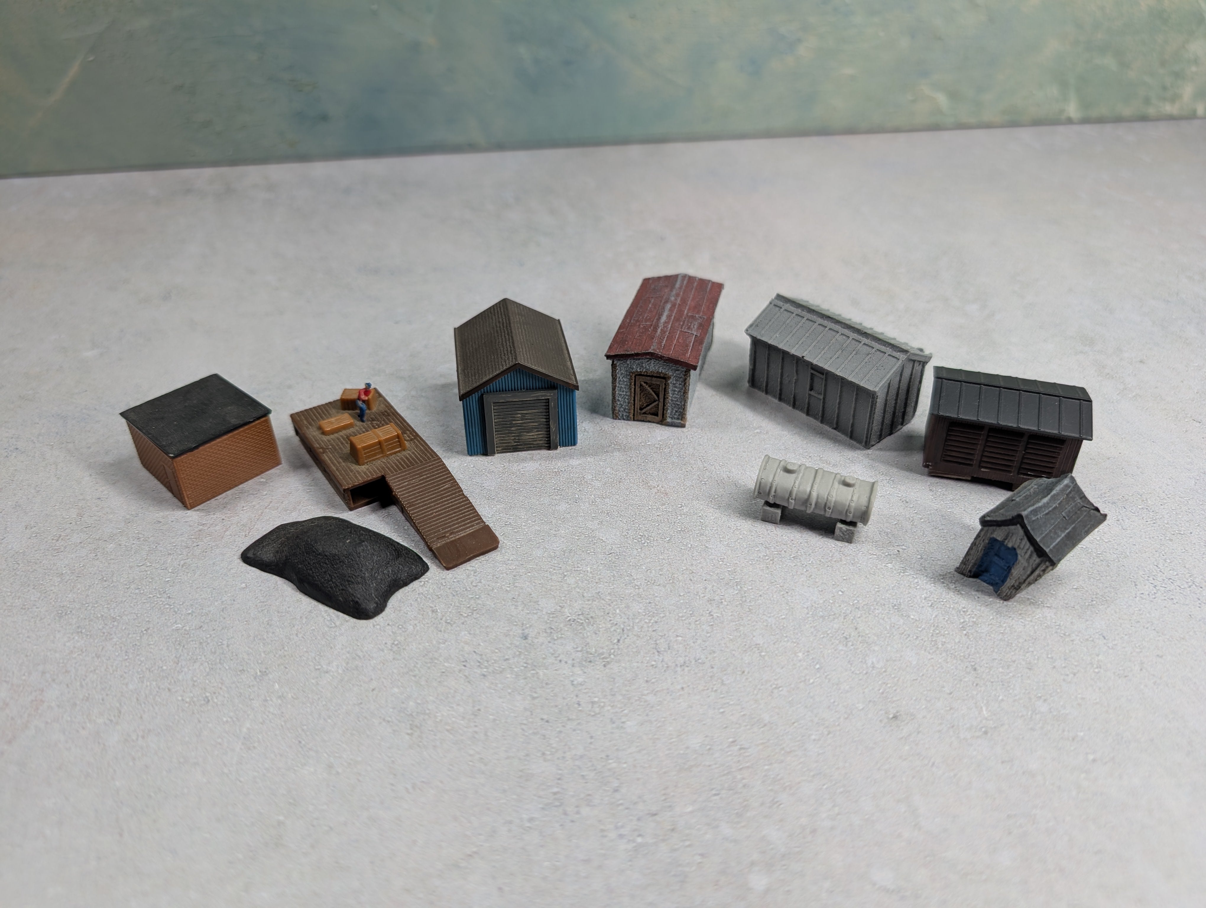 USED N Scale Lot of Various Small Buildings, Sheds, Shanty (9 pcs)