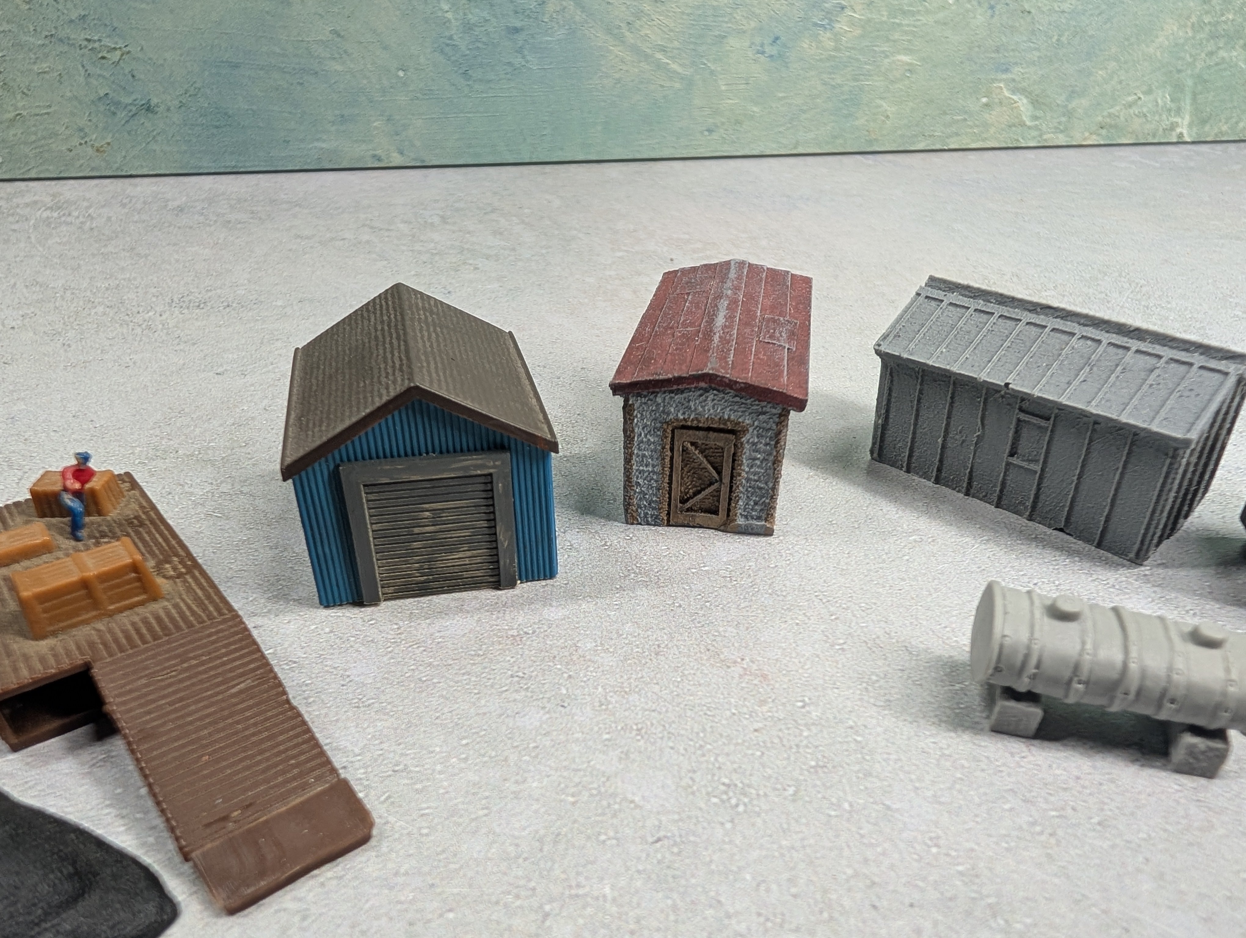 USED N Scale Lot of Various Small Buildings, Sheds, Shanty (9 pcs)
