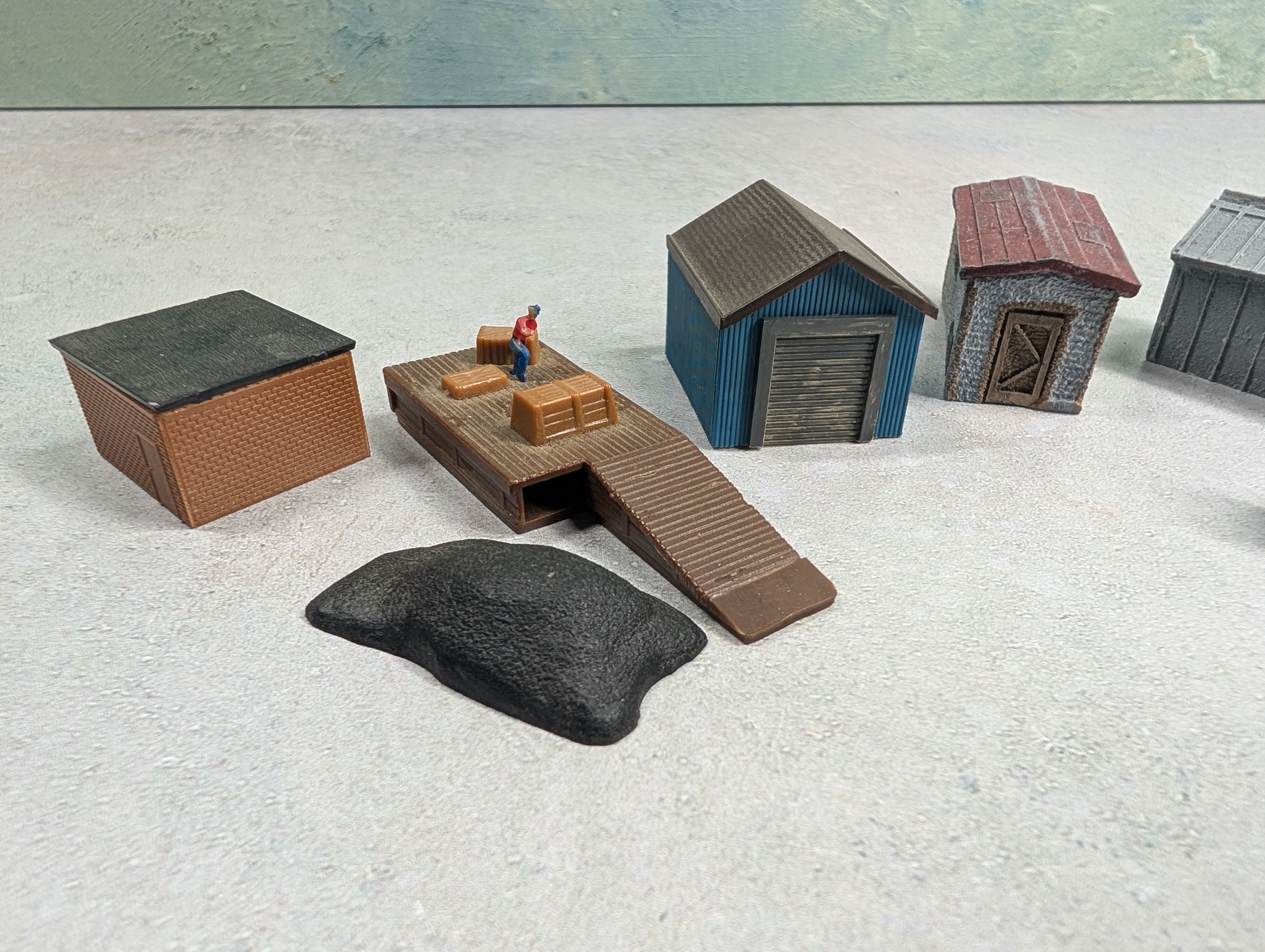 USED N Scale Lot of Various Small Buildings, Sheds, Shanty (9 pcs)