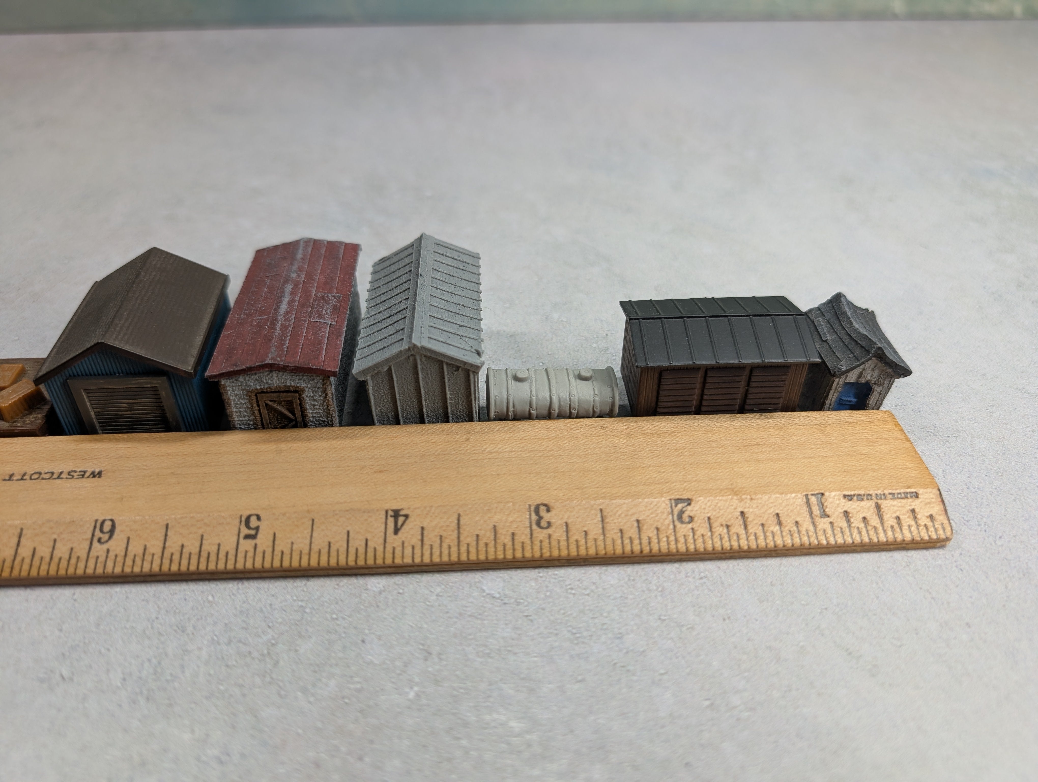 USED N Scale Lot of Various Small Buildings, Sheds, Shanty (9 pcs)