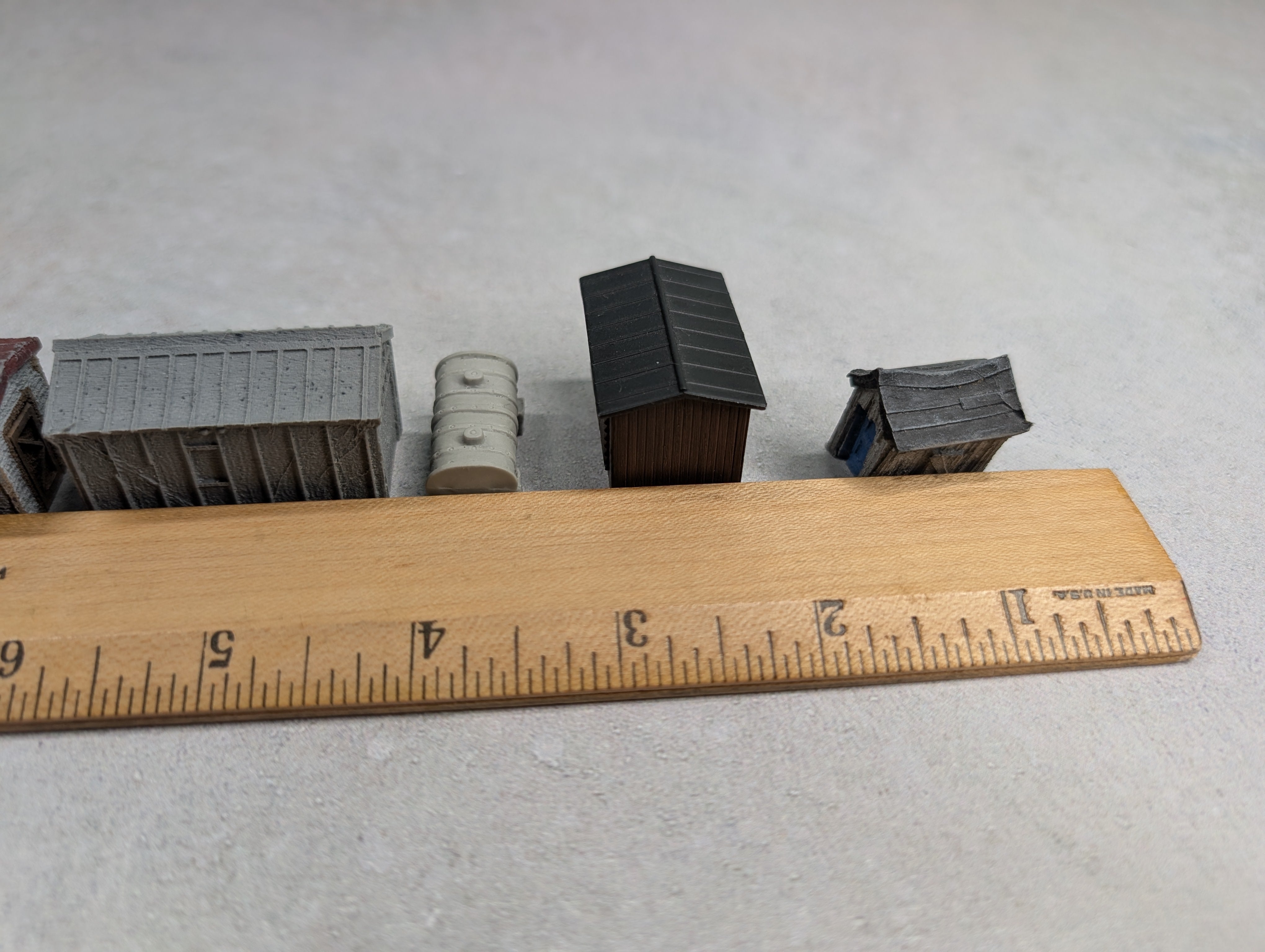 USED N Scale Lot of Various Small Buildings, Sheds, Shanty (9 pcs)