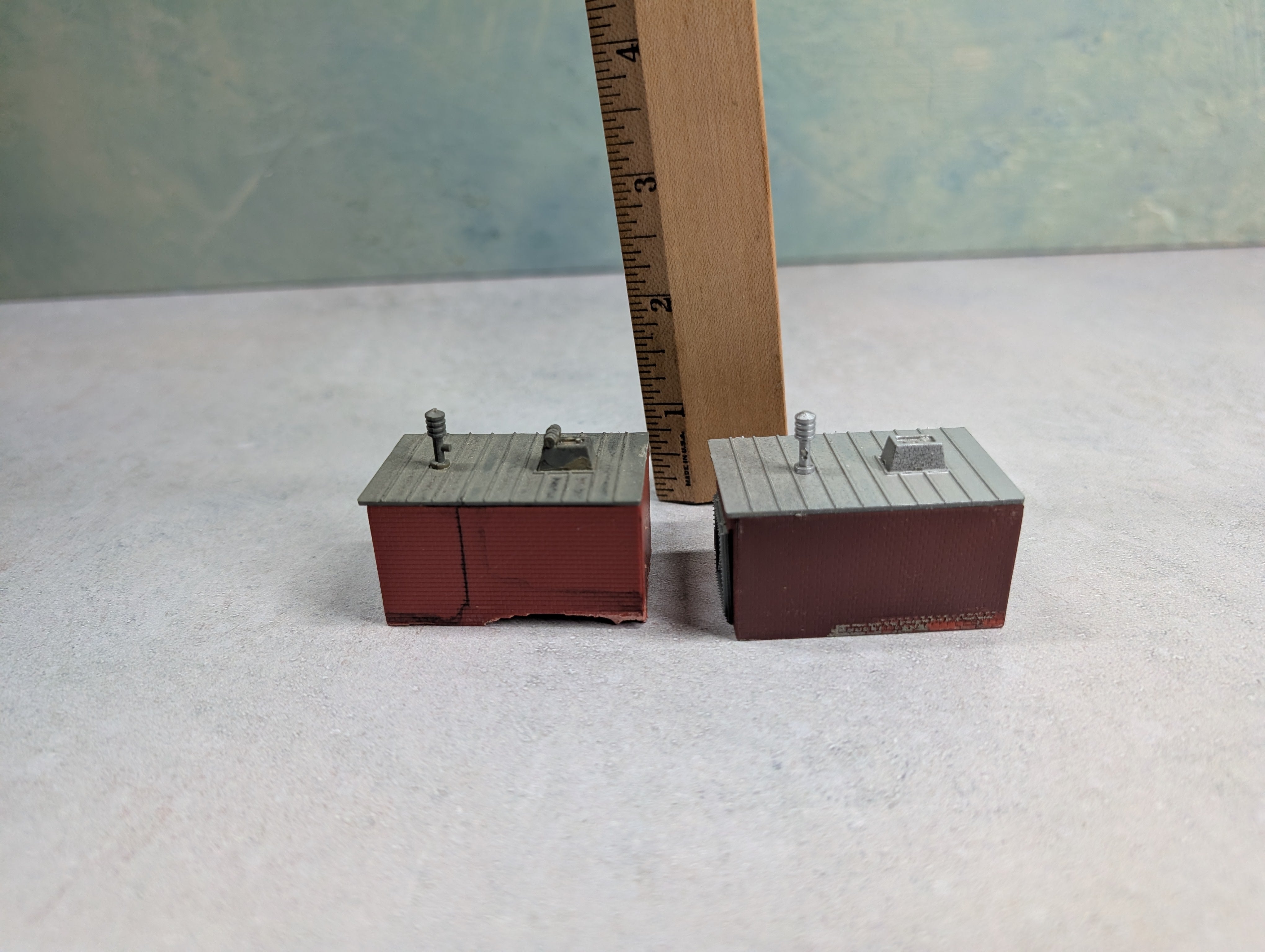 USED N Scale Two Little Brick Buildings
