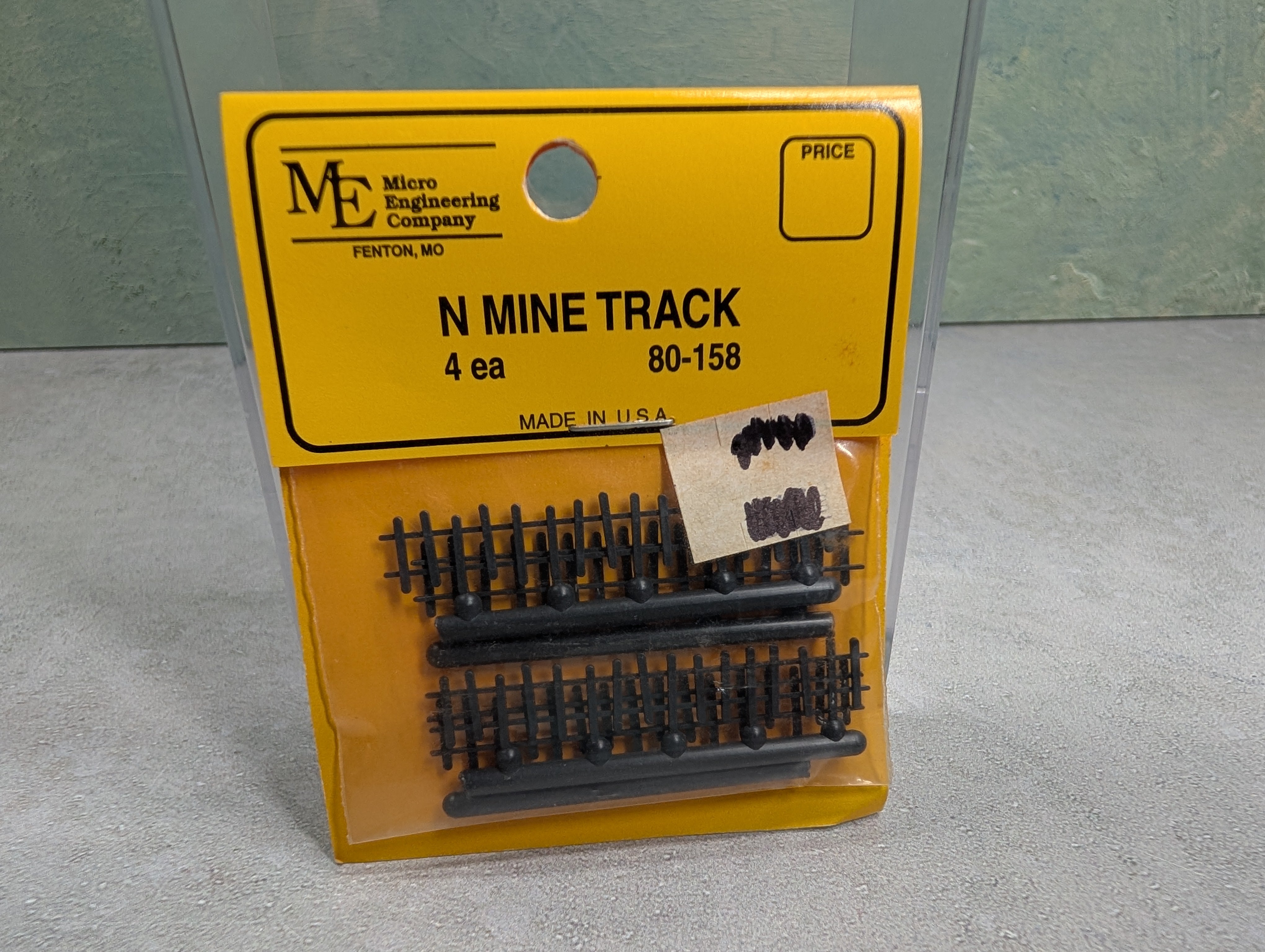 Micro Engineering Company 80-158 N Scale Mine Track KIT (4 pcs)