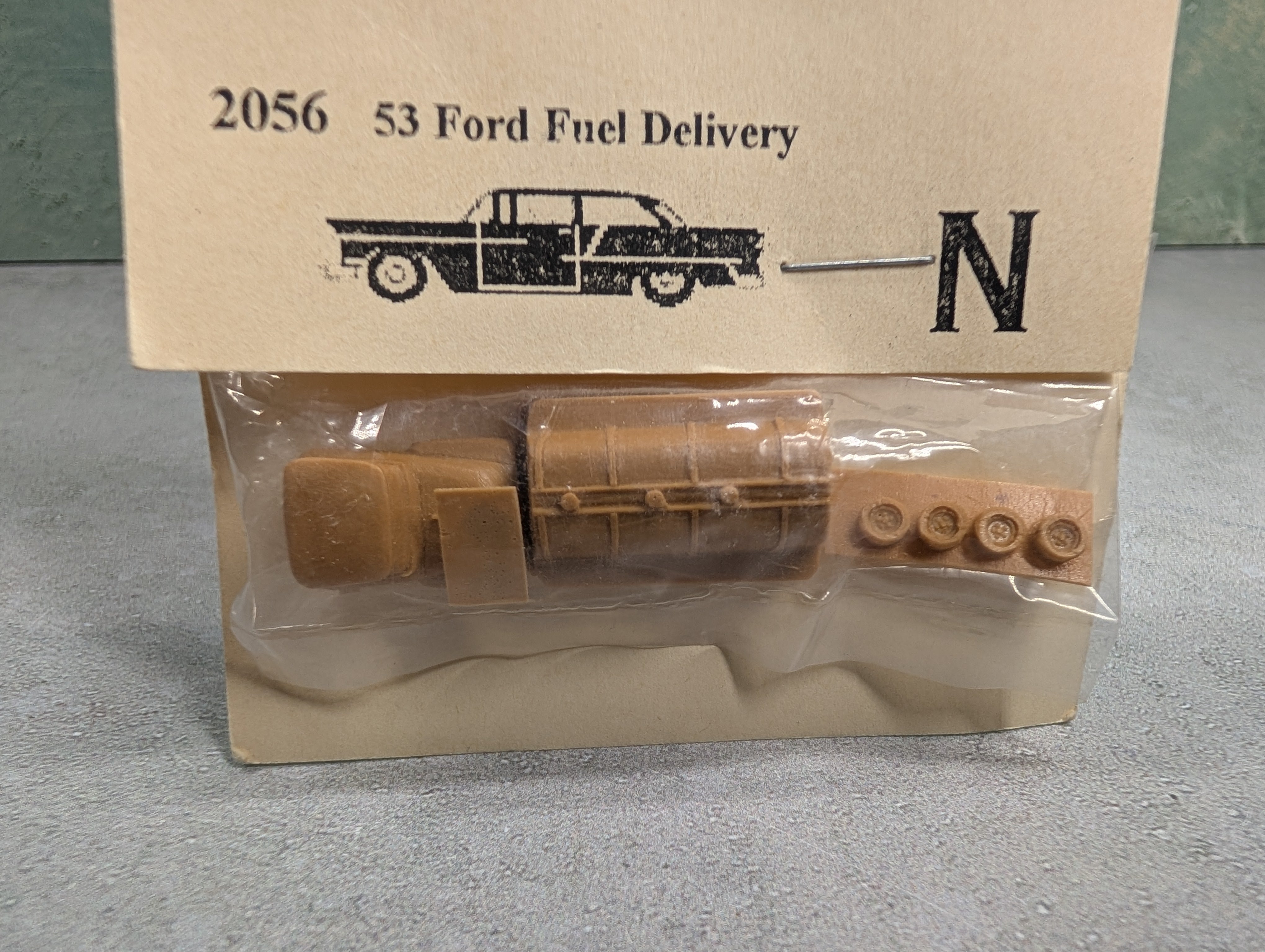 Lineside Models 2056 N Scale 53 Ford Fuel Delivery KIT