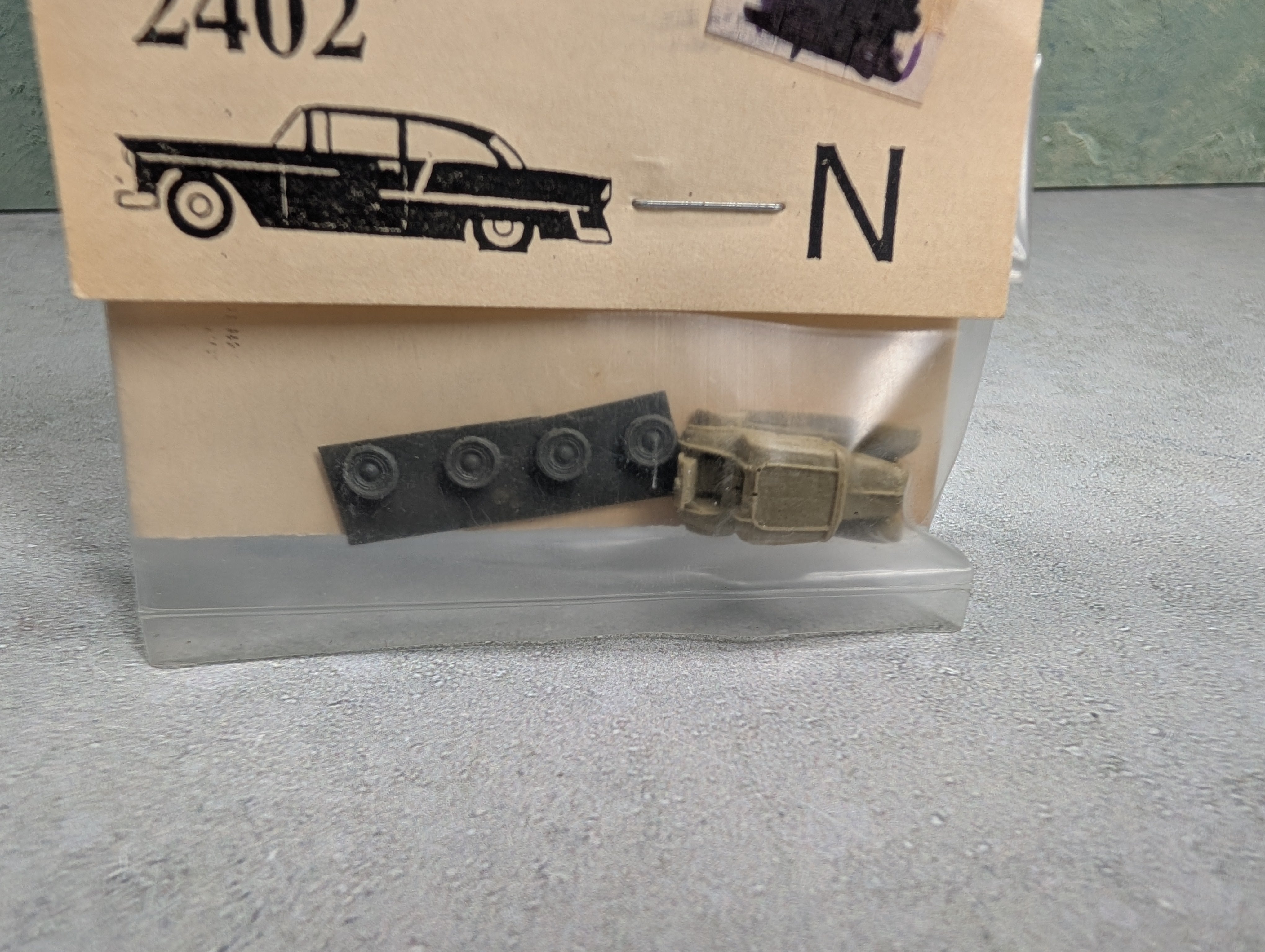 Lineside Models 2402 N Scale 30 Ford Coupe w/ Rumble Seat (Road Apples) KIT