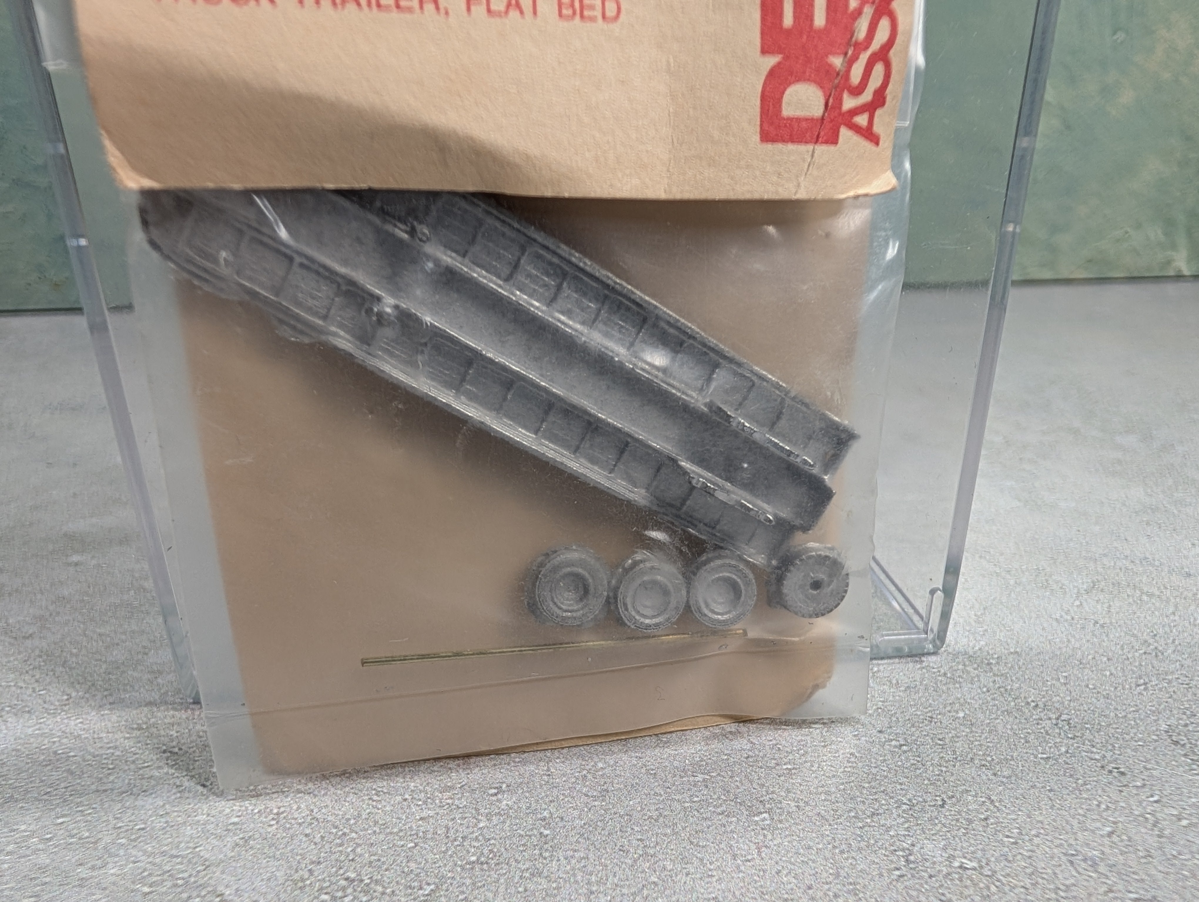Detail Associates 8704 N Scale Truck Trailer Flat Bed KIT
