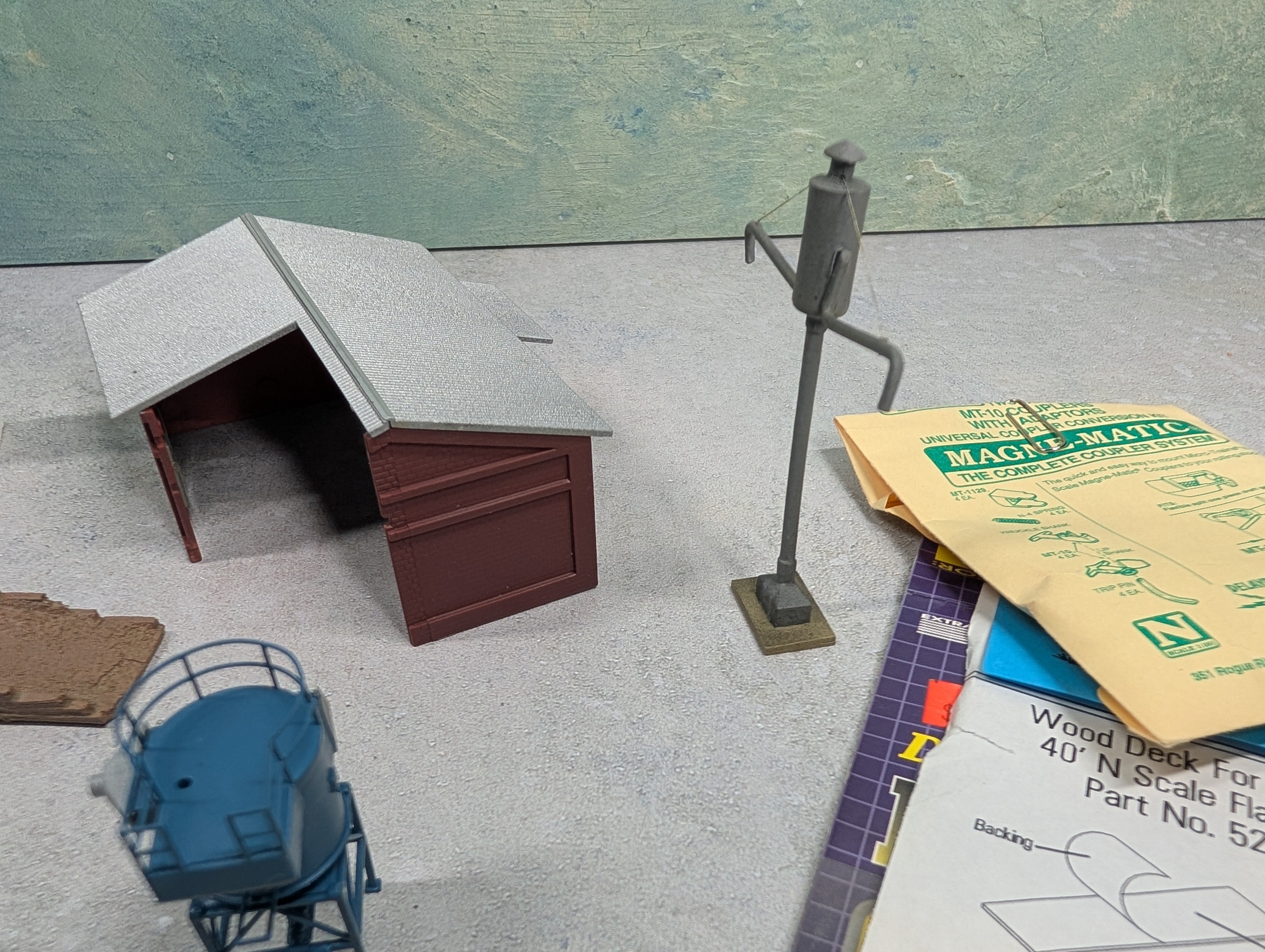 USED N Scale Lot of N Scale Parts, Details, Buildings & More