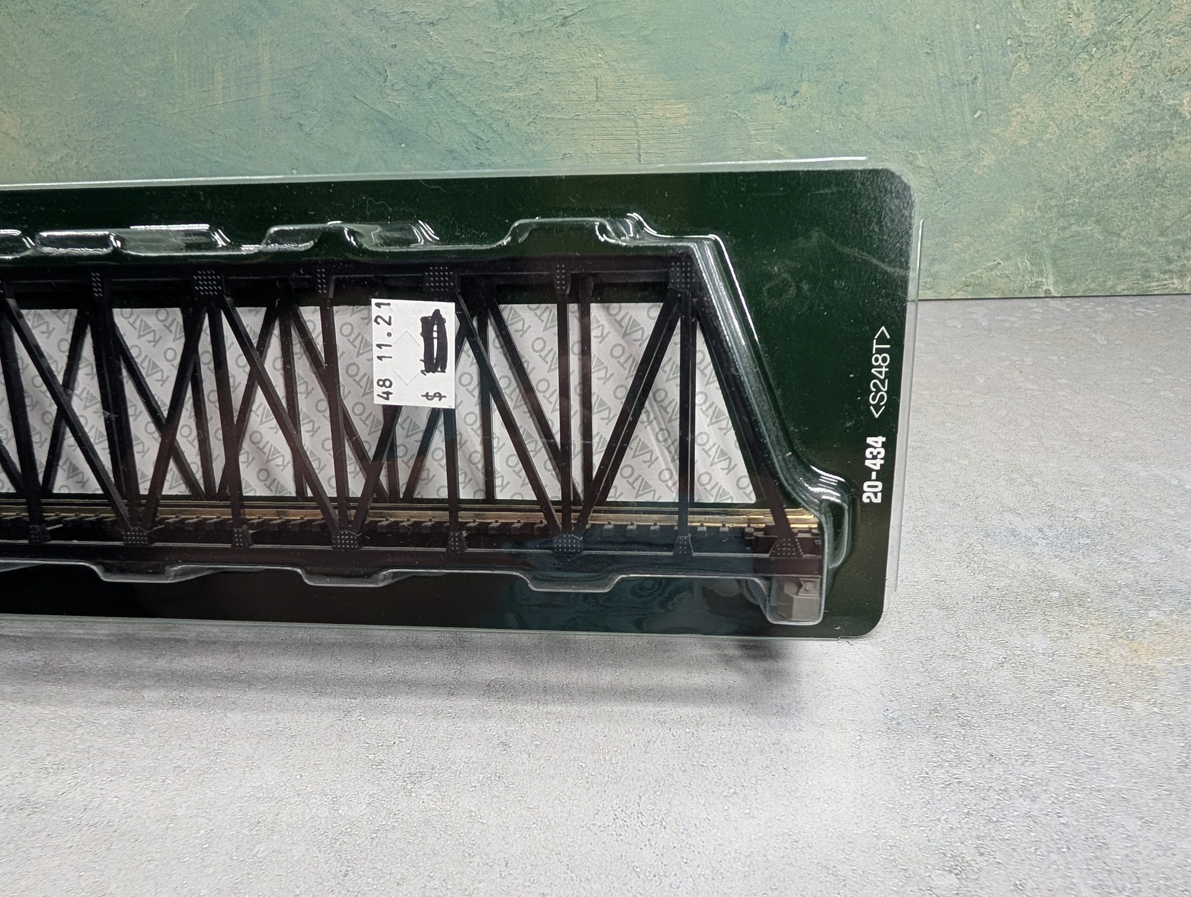 USED KATO 20-434 N Scale Single Truss Bridge 9 3/4" Black (1 pc)