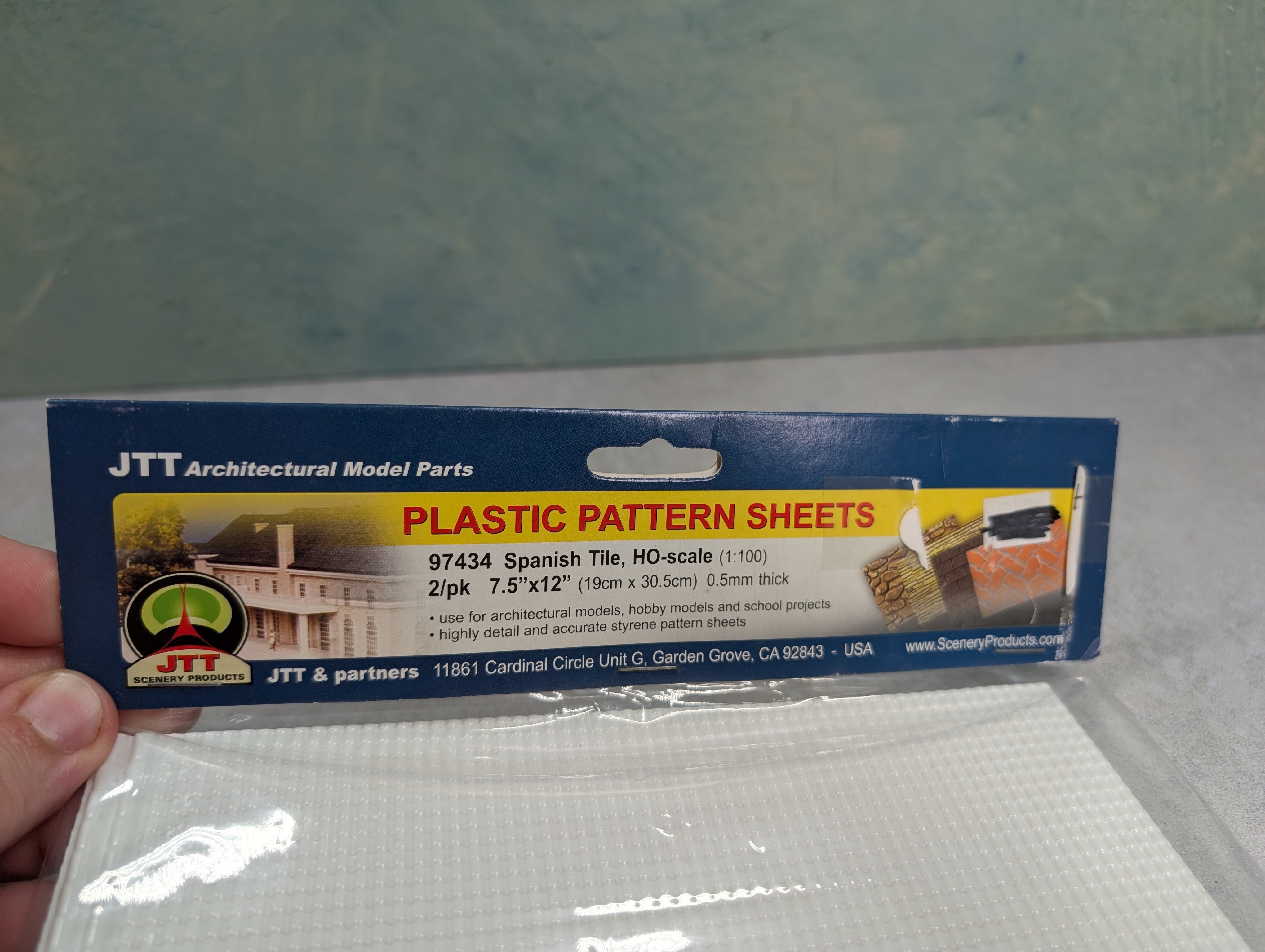 JTT 97434 MULTI Scale Plastic Pattern Sheets, Spanish Tile, White, 7.5"x12" (2pcs)