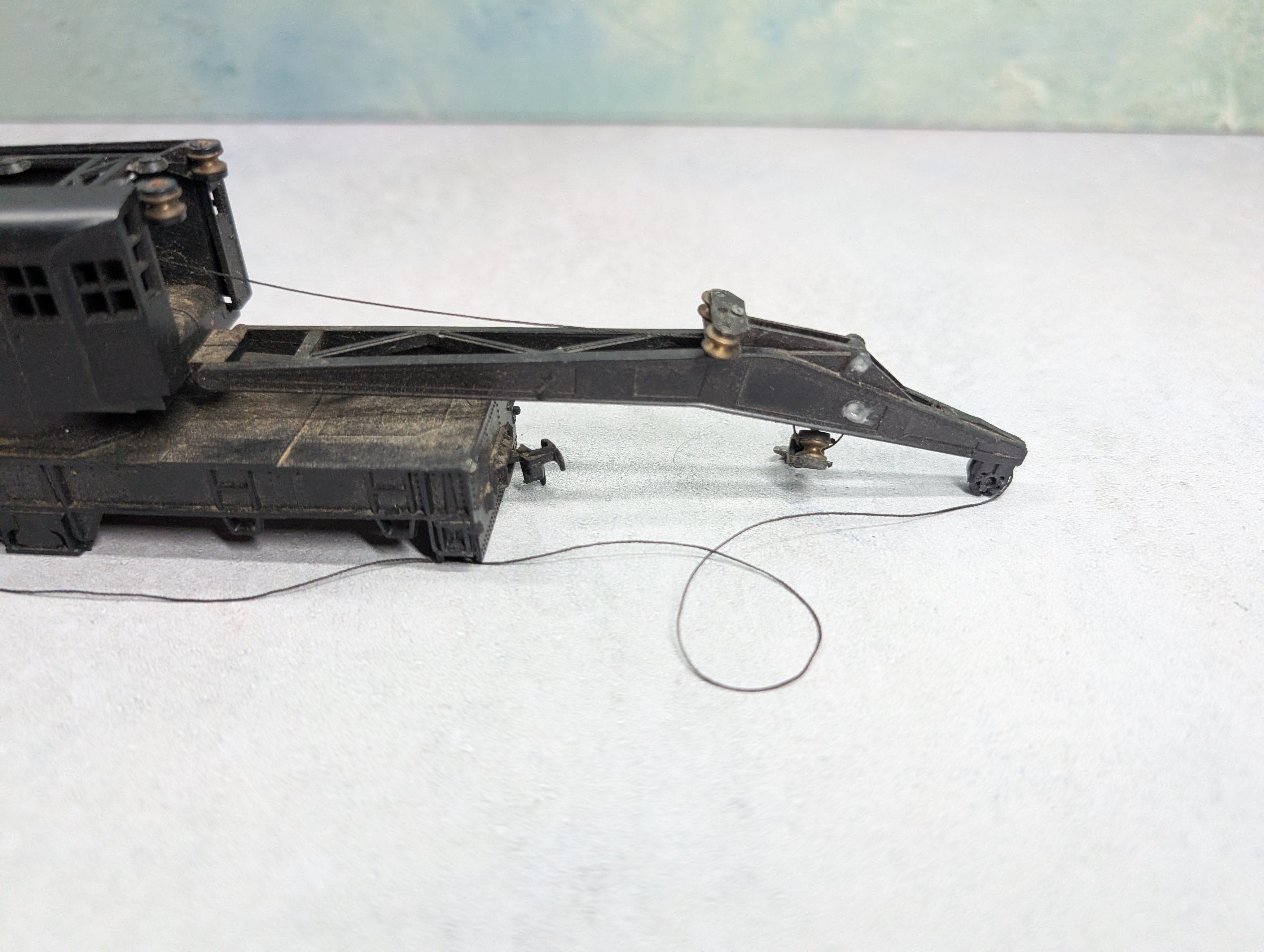 USED Athearn HO Scale 200 Ton Crane Pennsylvania PRR #490900 Incomplete Parts Only