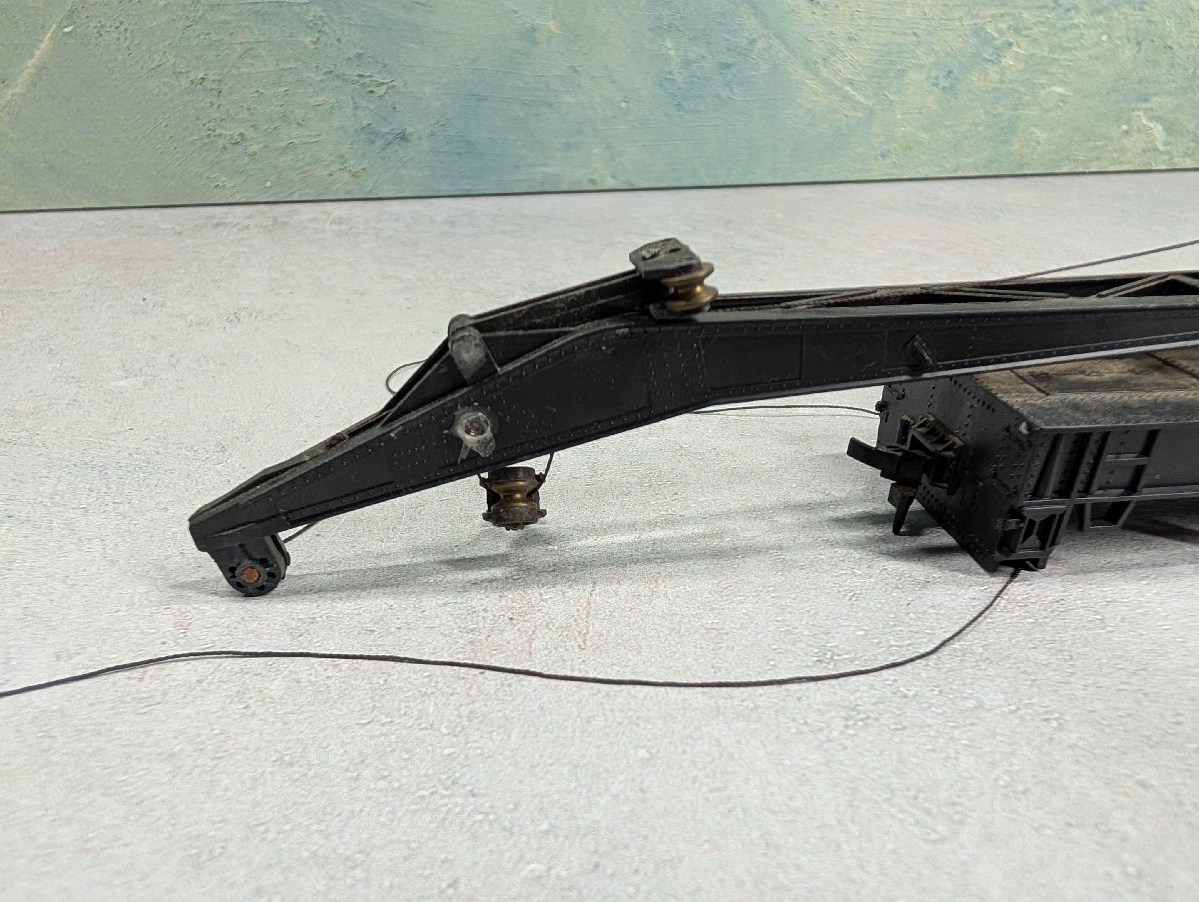 USED Athearn HO Scale 200 Ton Crane Pennsylvania PRR #490900 Incomplete Parts Only