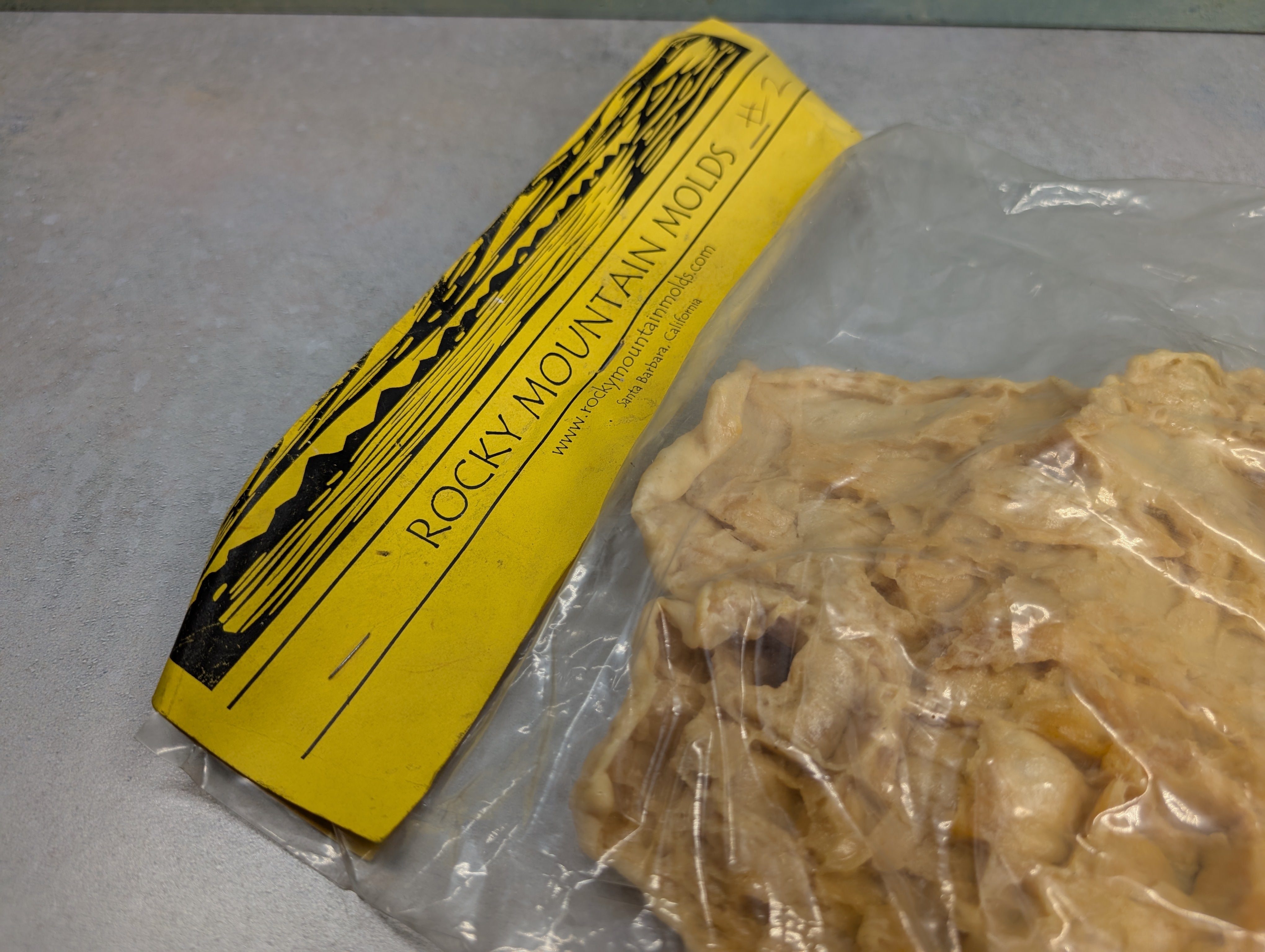 Rocky Mountain Molds MULTI Scale Mountain Mold Number 2