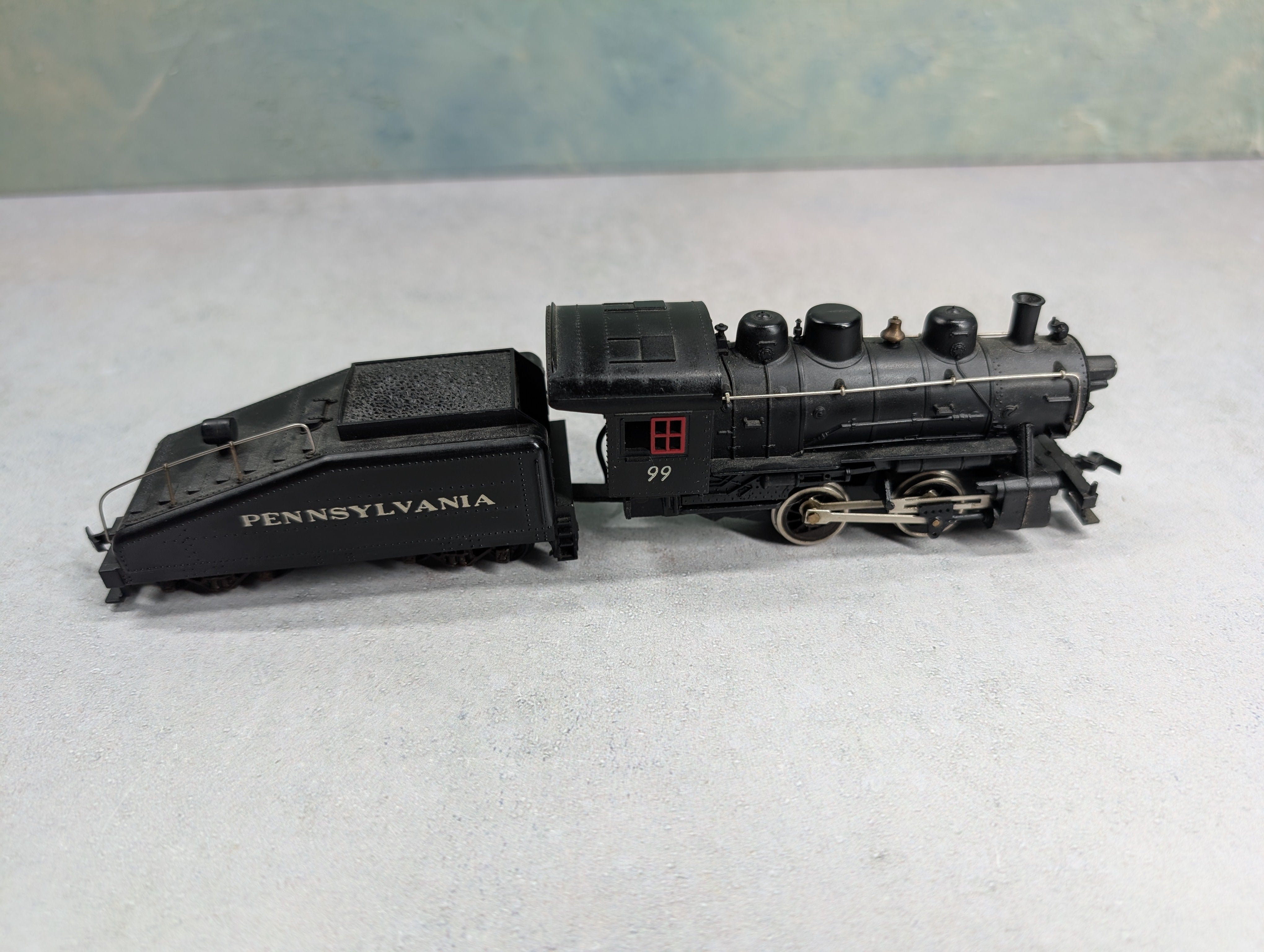 USED Mantua HO Scale 0-4-0 Steam Locomotive Pennsylvania #99 Runs DC