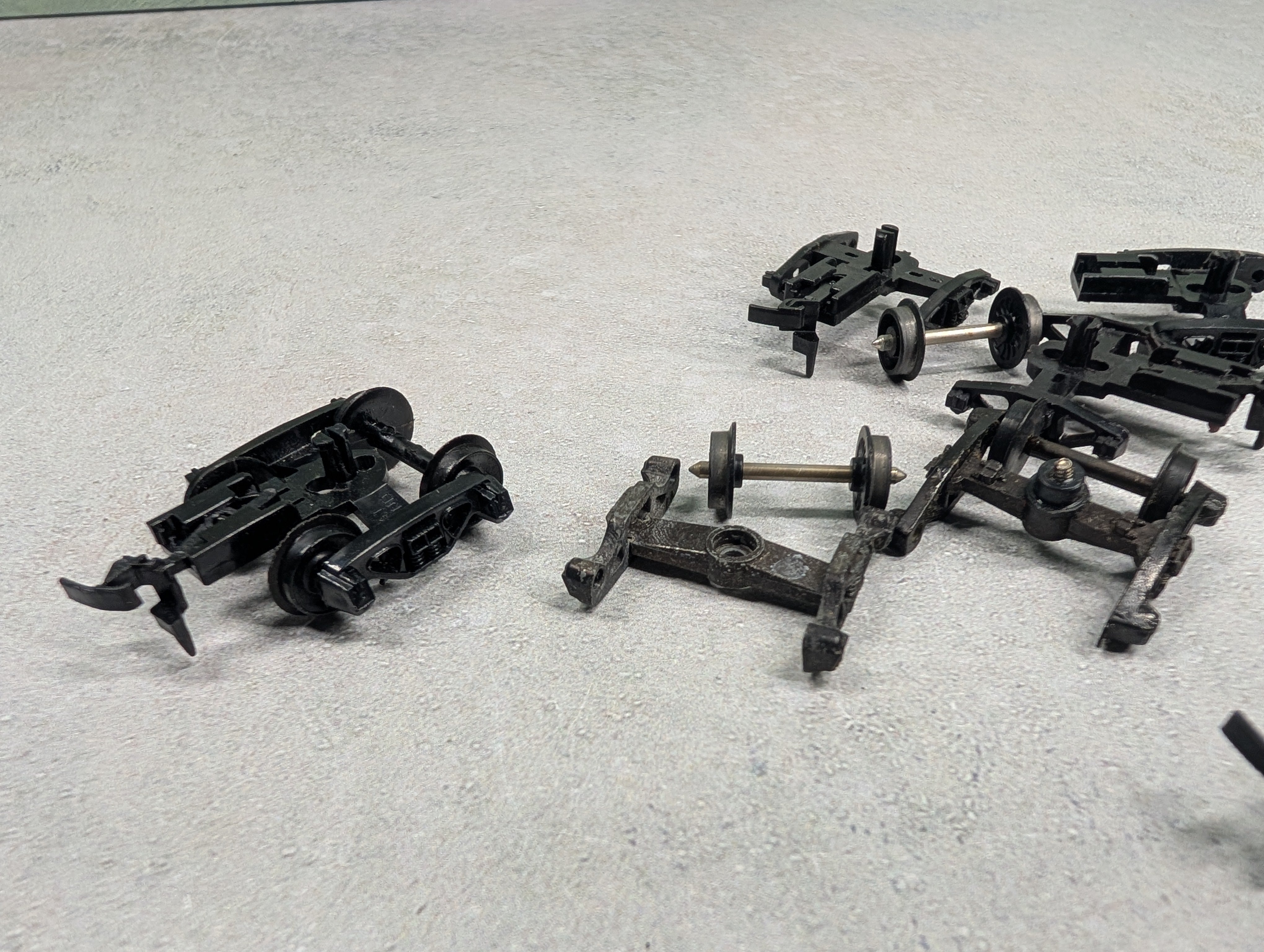 USED HO Scale Lot of Various Trucks with Wheels (Some Incomplete)