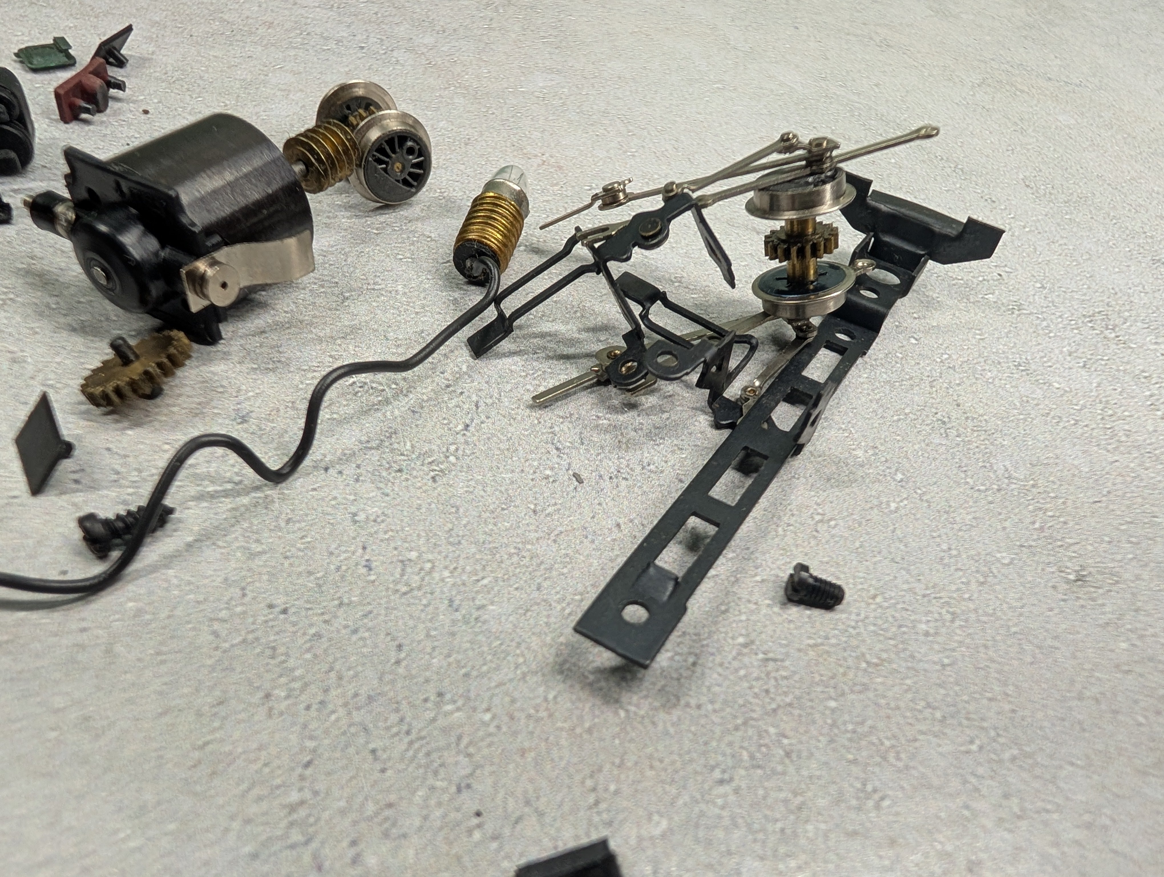 USED N Scale Lot of Detail Parts & Misc Parts