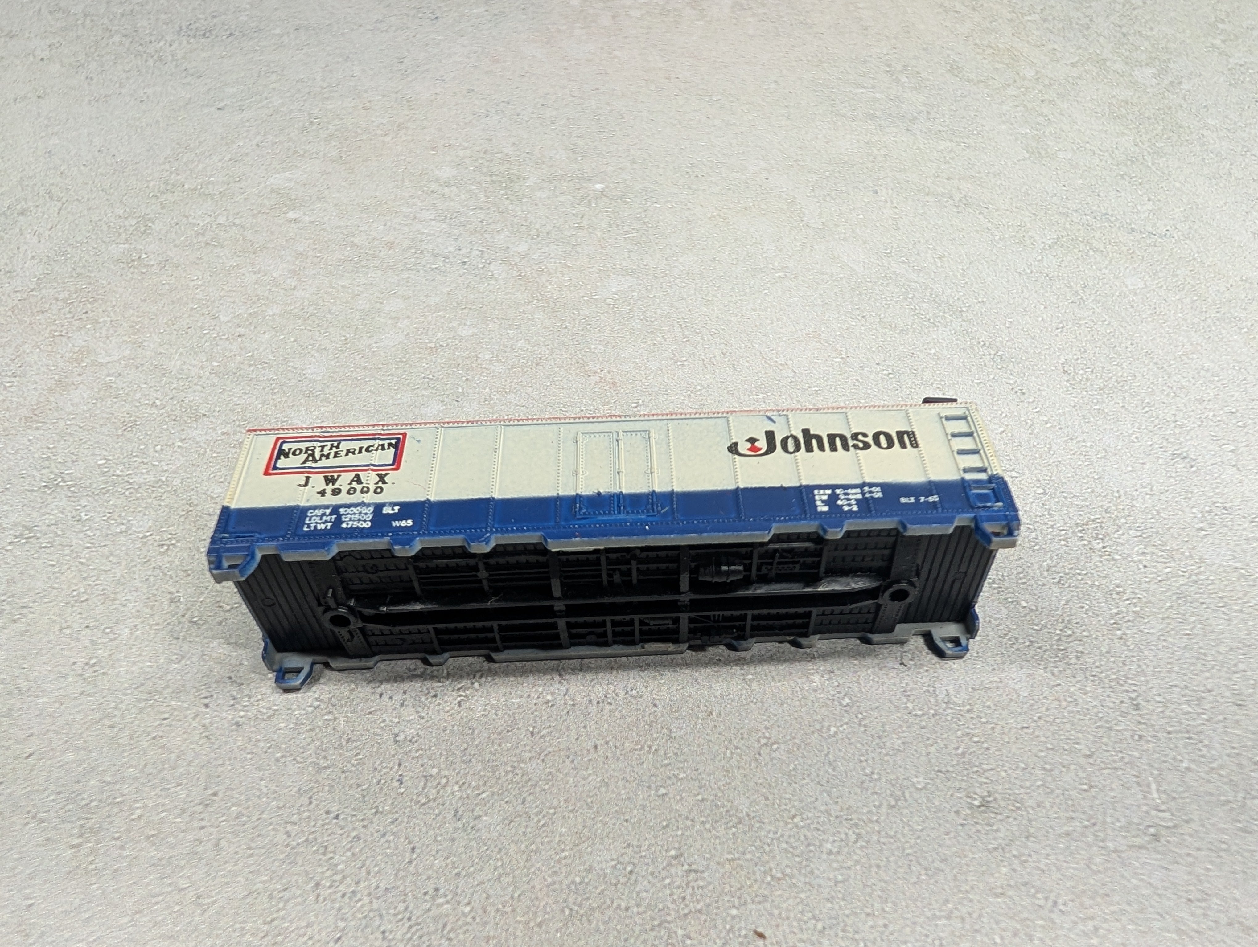 USED N Scale 40' Box Car Johnson JWAX #49000 No Trucks, Couplers