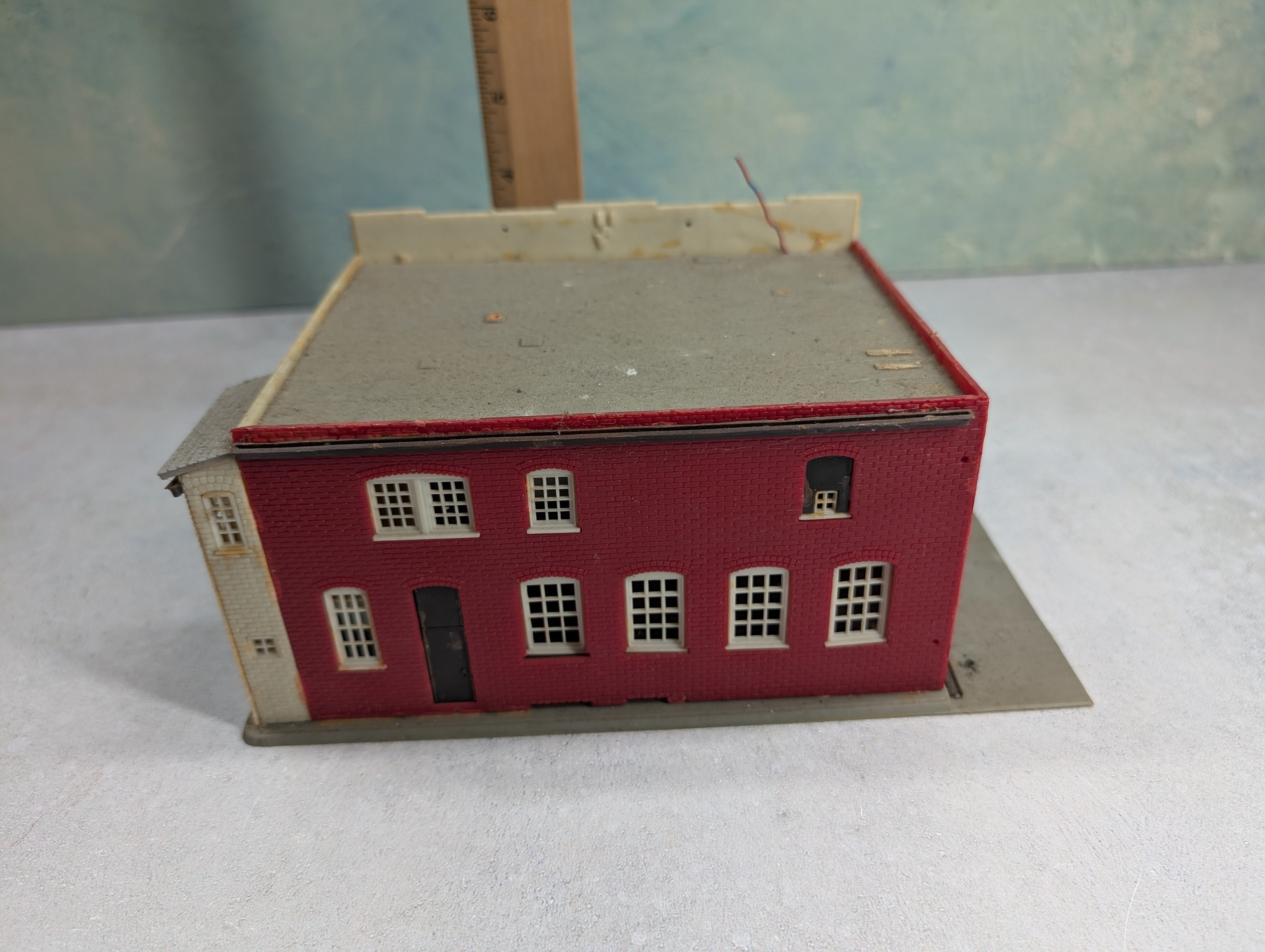 USED HO Scale Fire Department, Building
