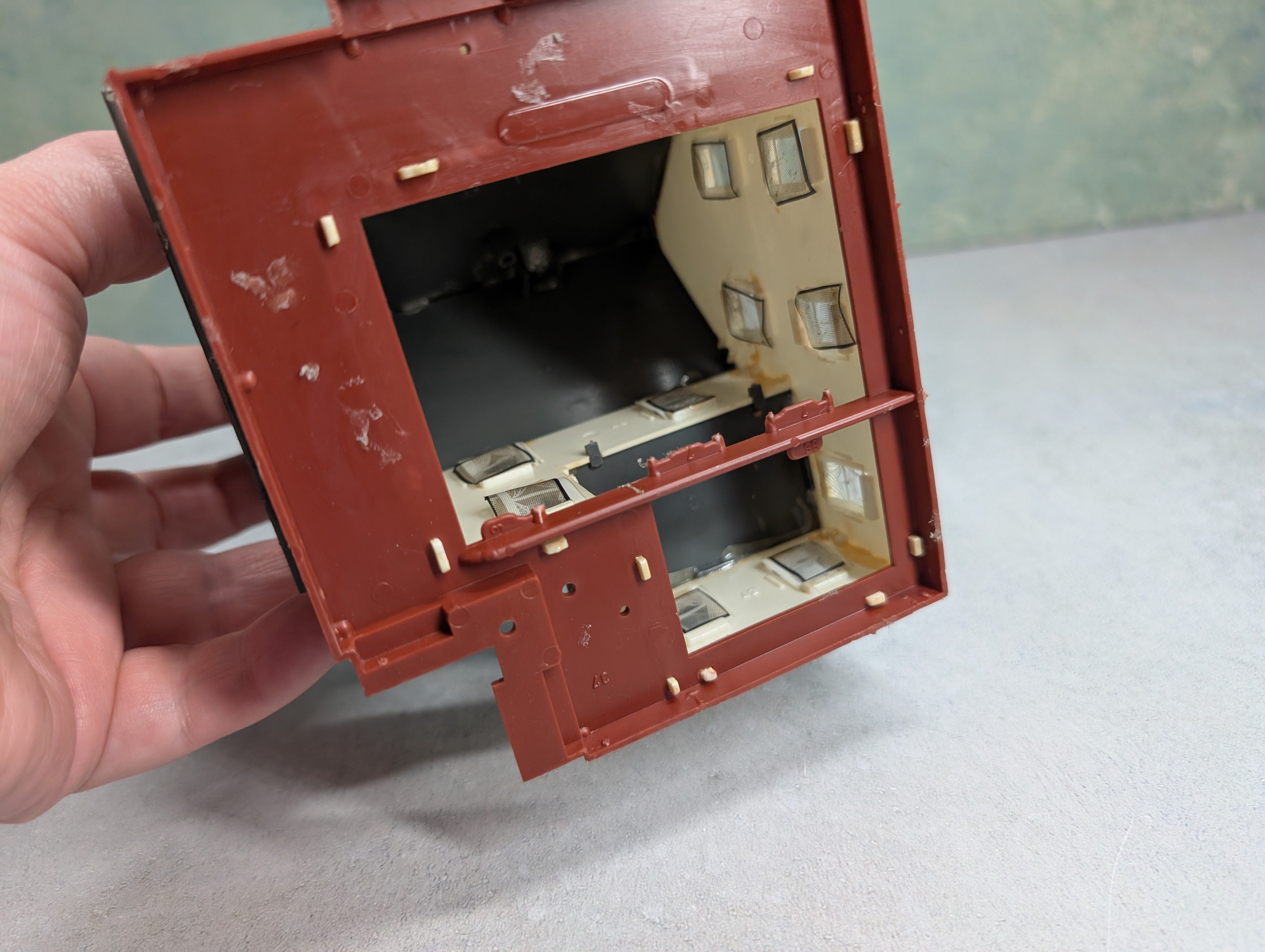 USED HO Scale White House
