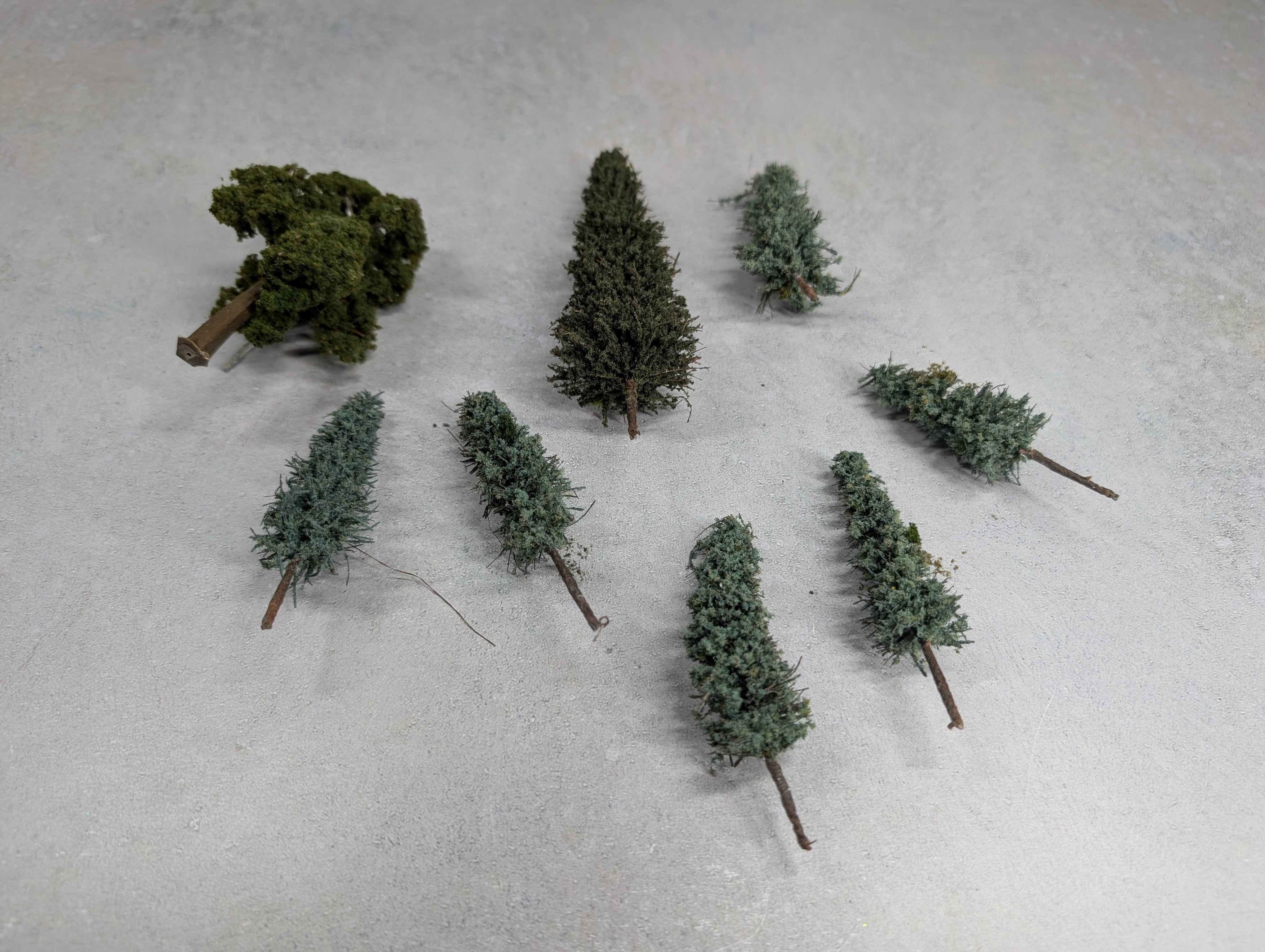 USED Multi Scale Lot of Trees