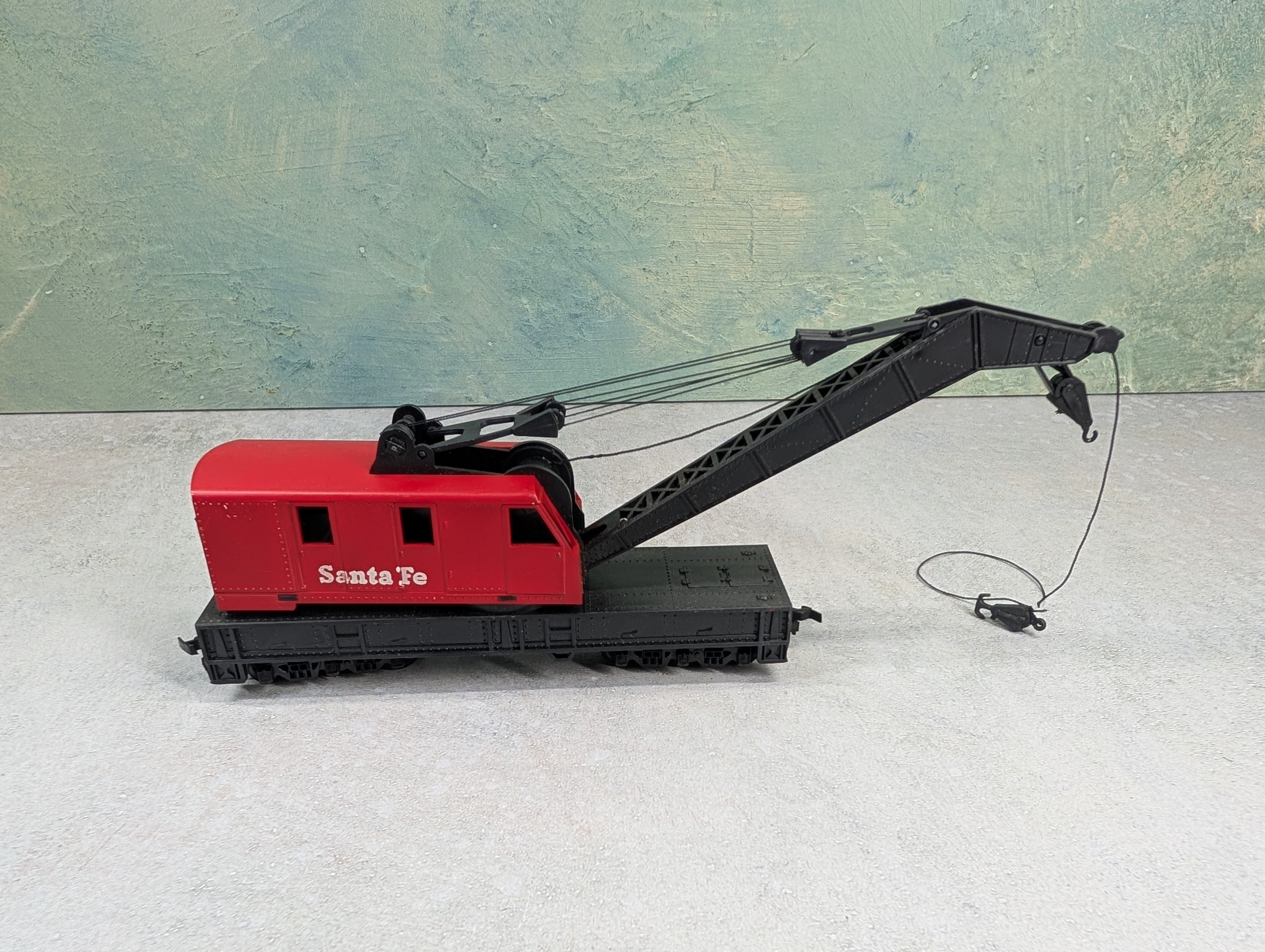 USED Tyco HO Scale Crane Car Santa Fe ATSF
