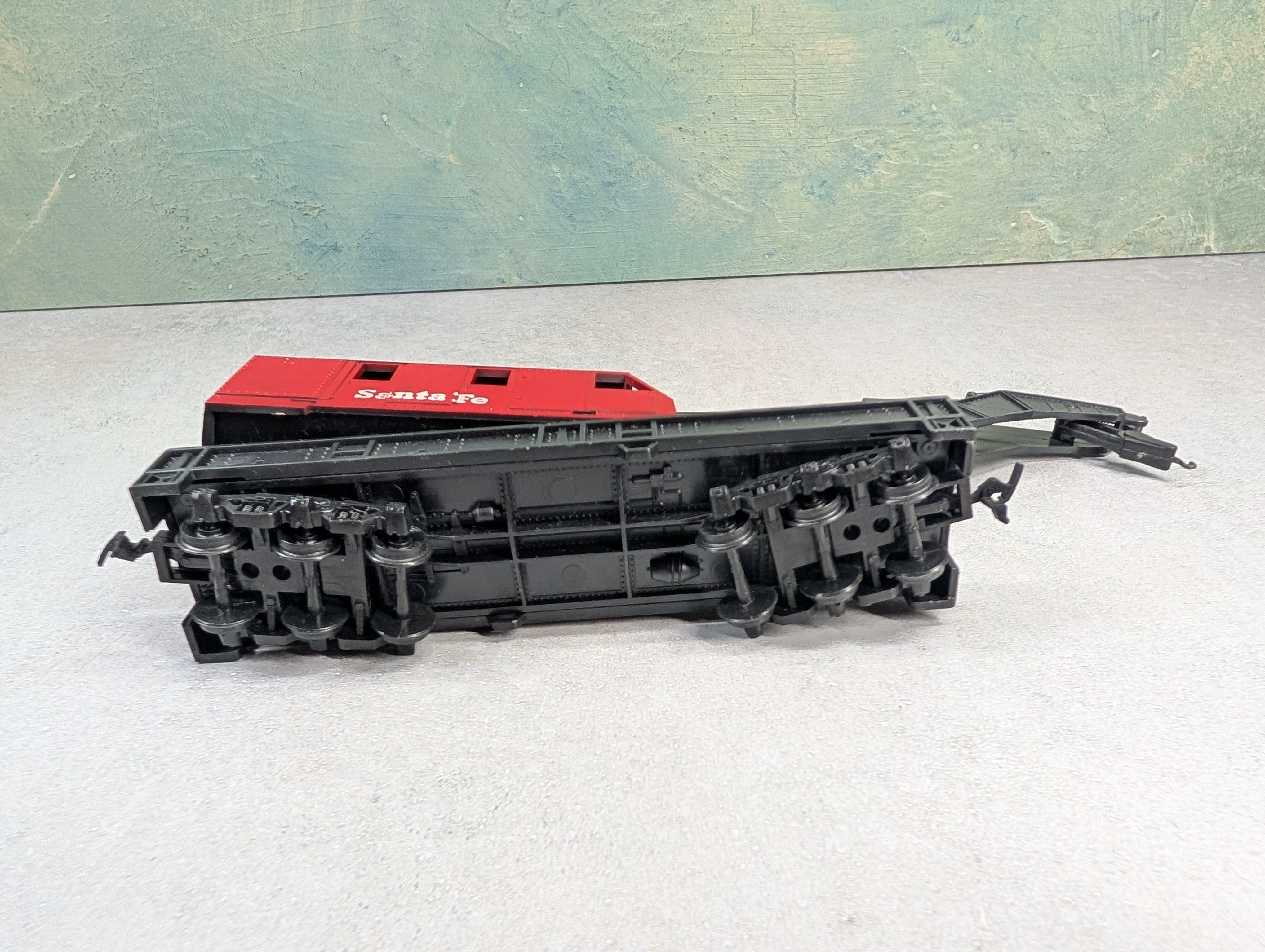 USED Tyco HO Scale Crane Car Santa Fe ATSF