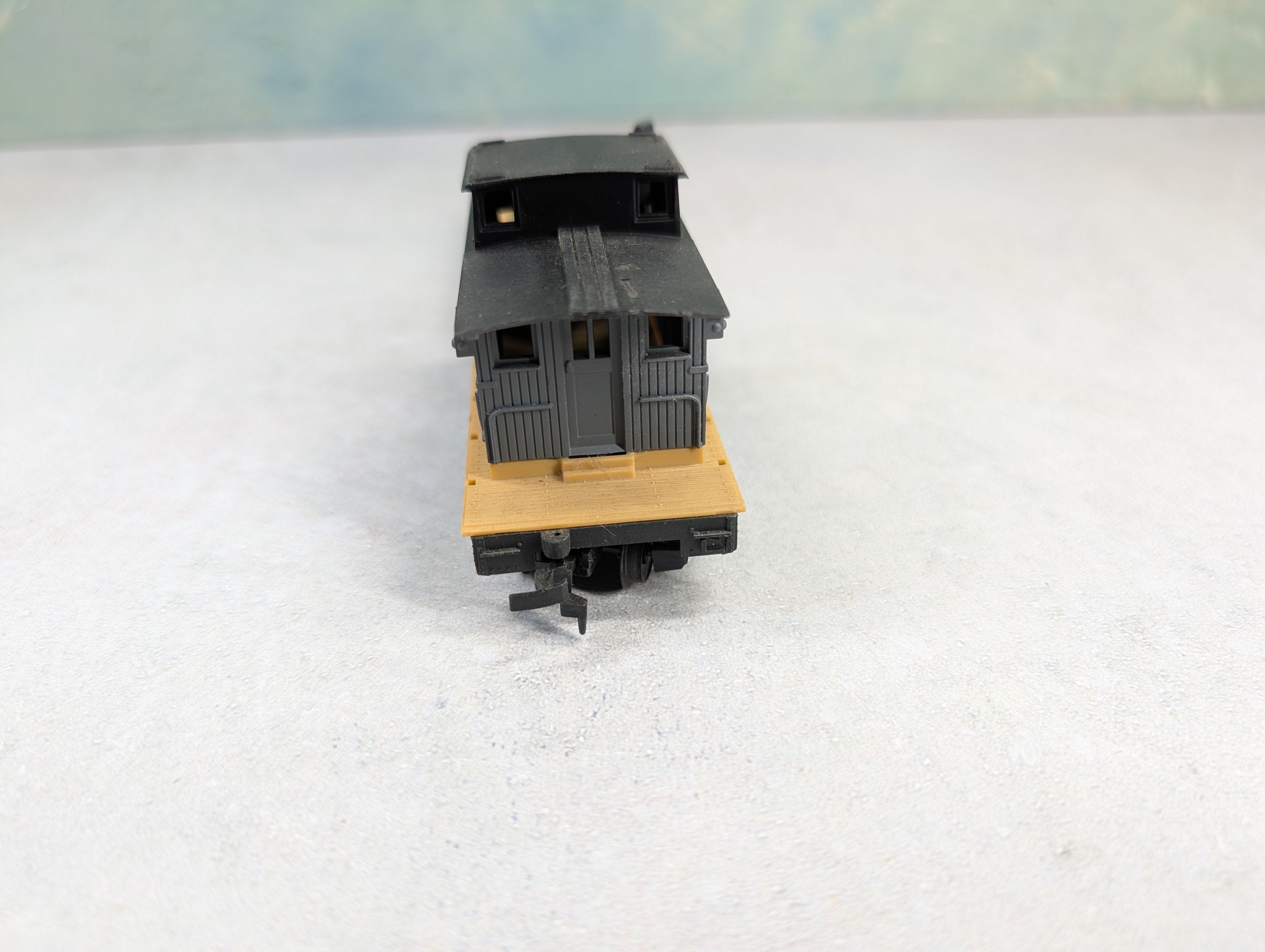 USED Tyco HO Scale Boom Tender Santa Fe ATSF #932 MOW