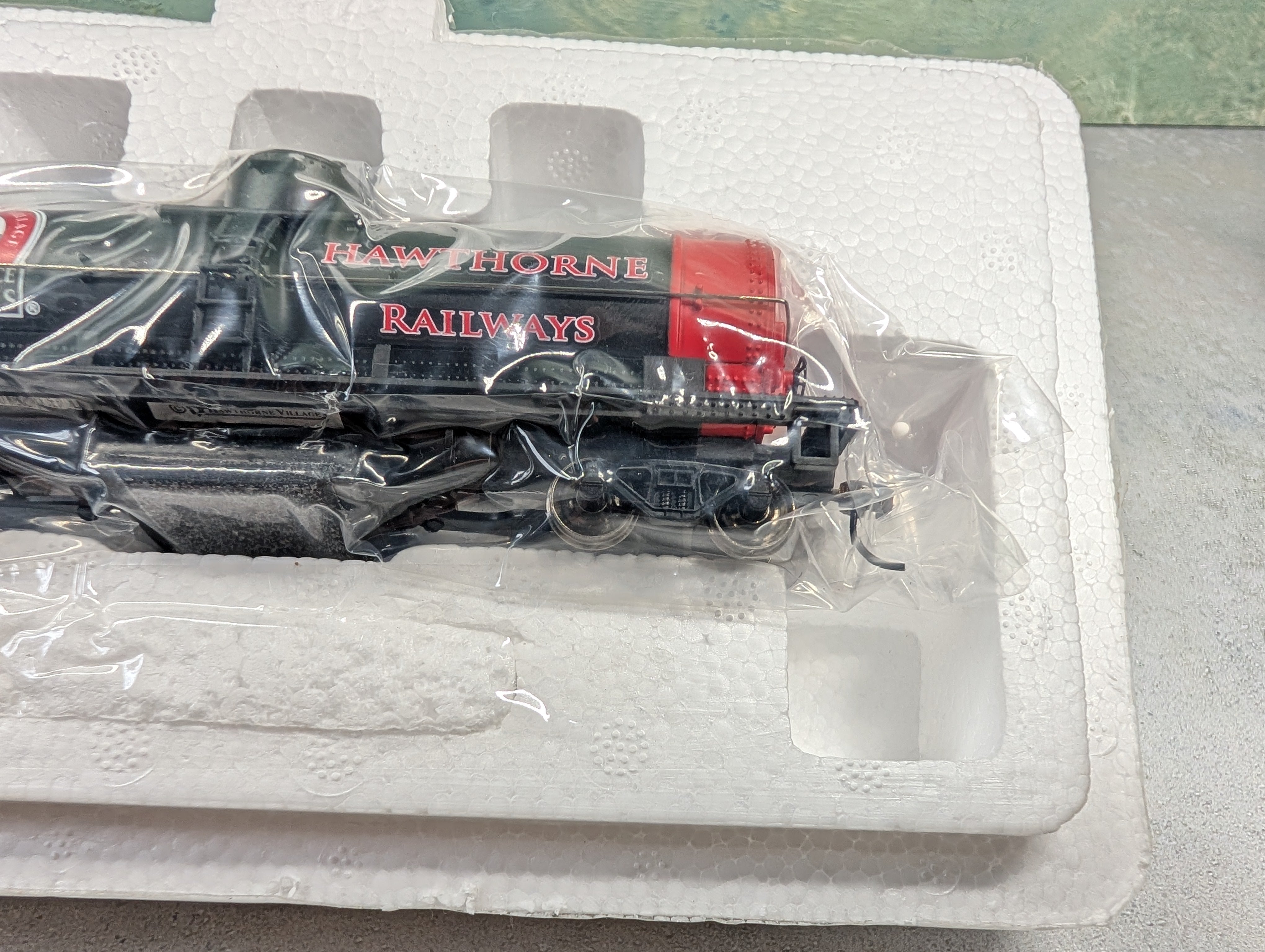 Hawthorne Village HO Scale Bachmann Single Dome Tank Car Hawthorne Railways Track Cleaner