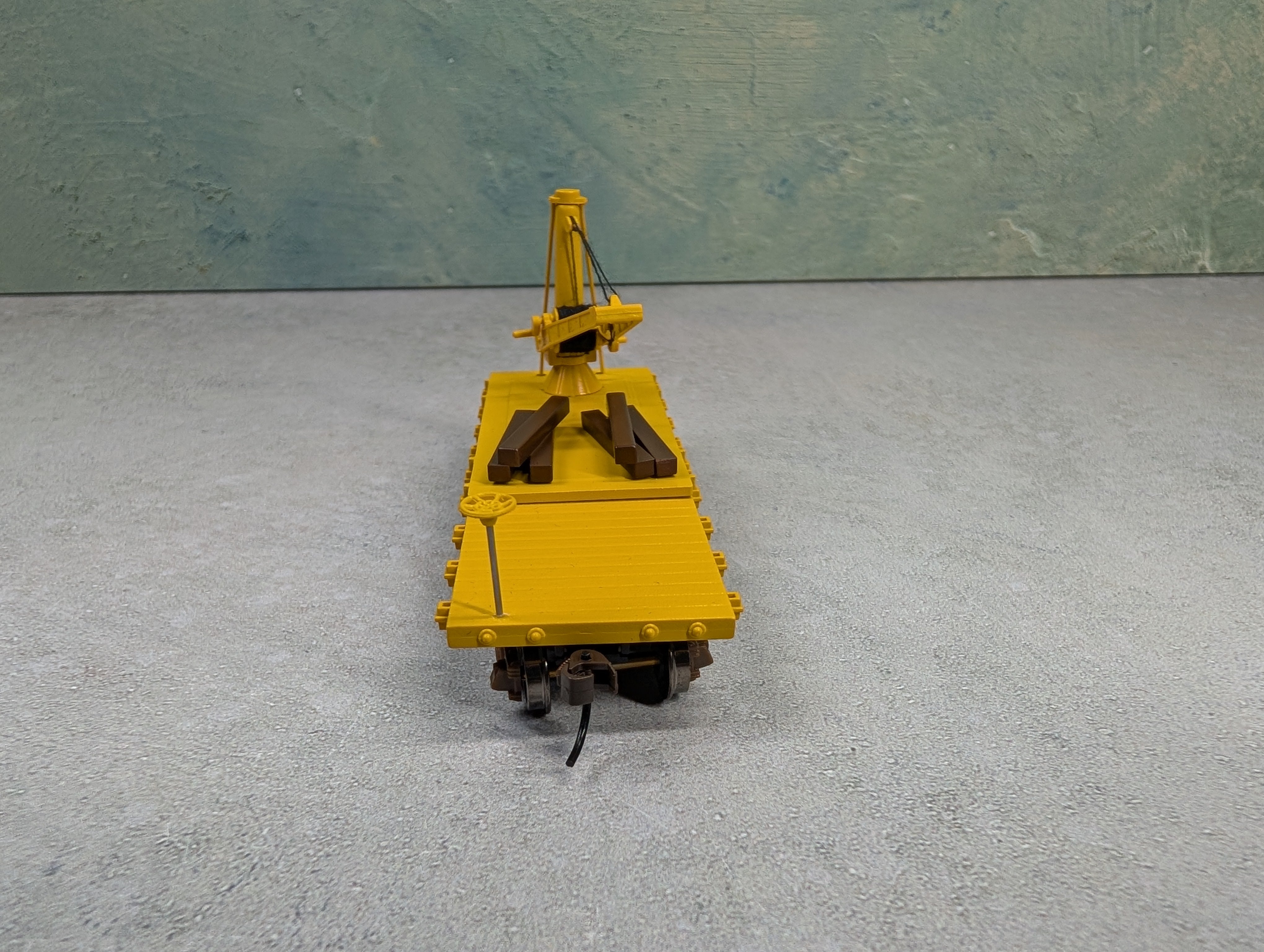 USED Bachmann HO Scale Old Time Derrick Car Pennsylvania #104