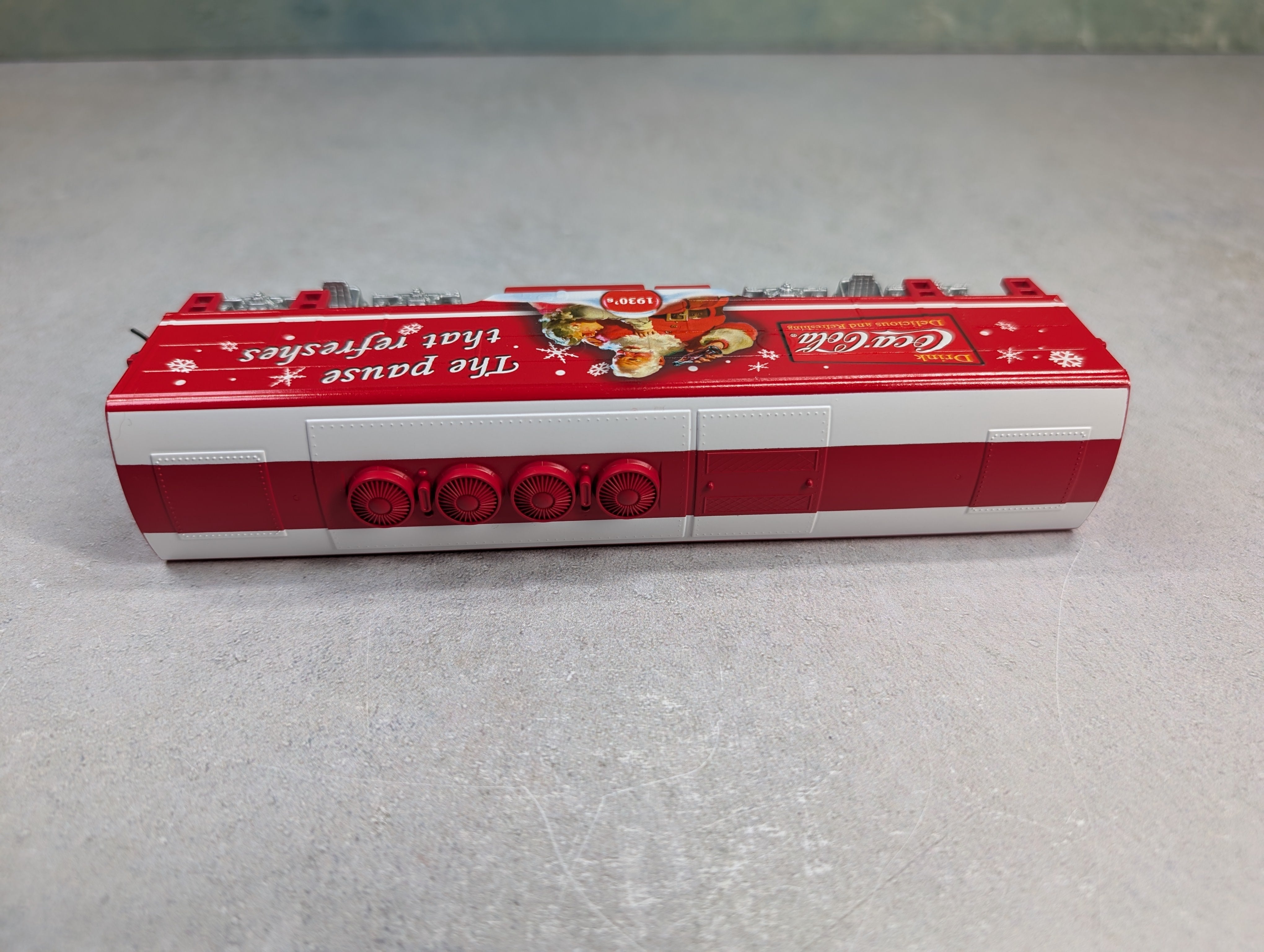 USED Hawthorne Village HO Scale Bachmann Diesel A&B Locomotive Set Coca-Cola Runs Great DC