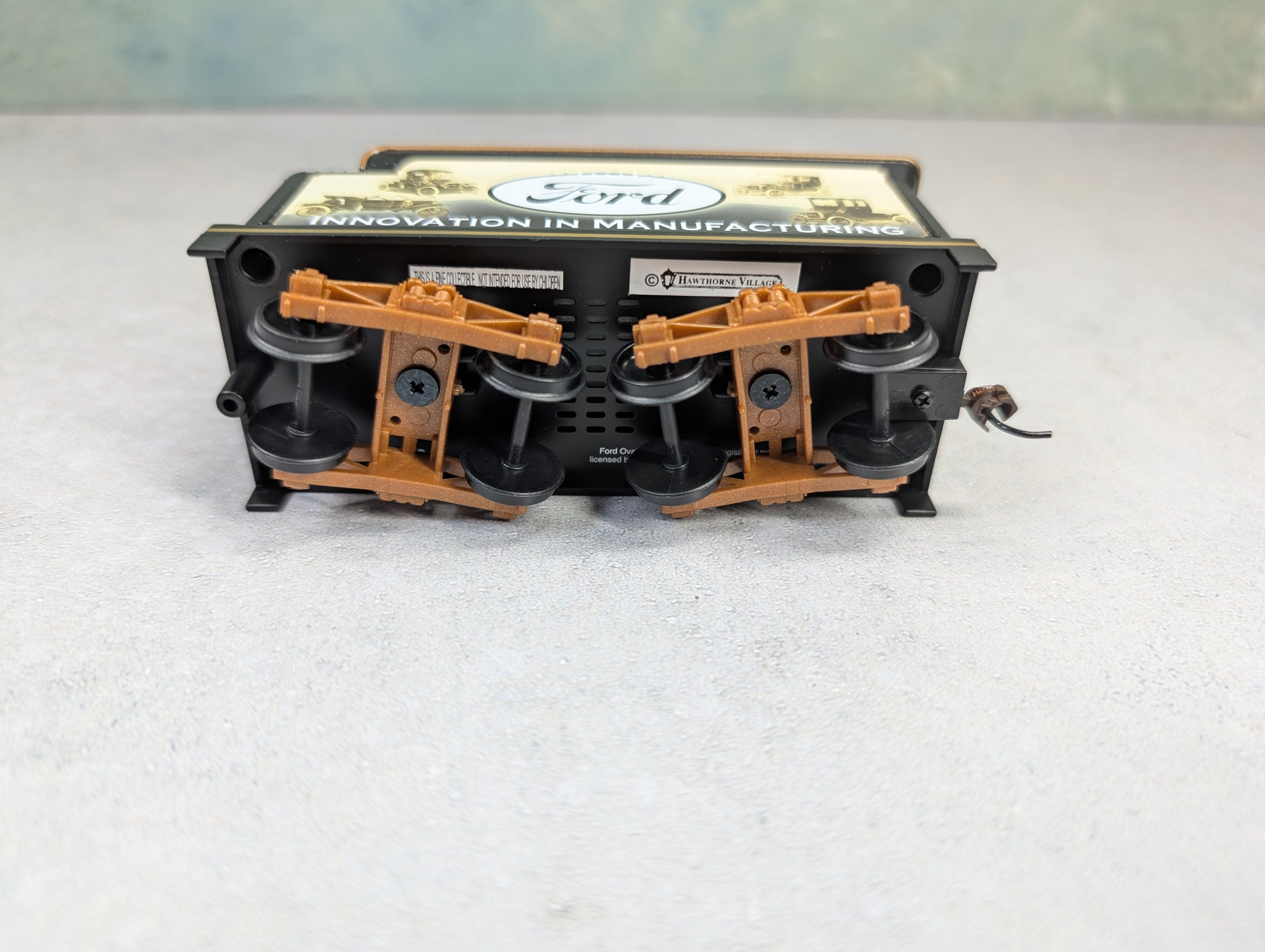 USED Hawthorne Village On30 Scale 2-6-0 Steam Locomotive, Narrow Gauge Ford Motor Company Runs Great DC